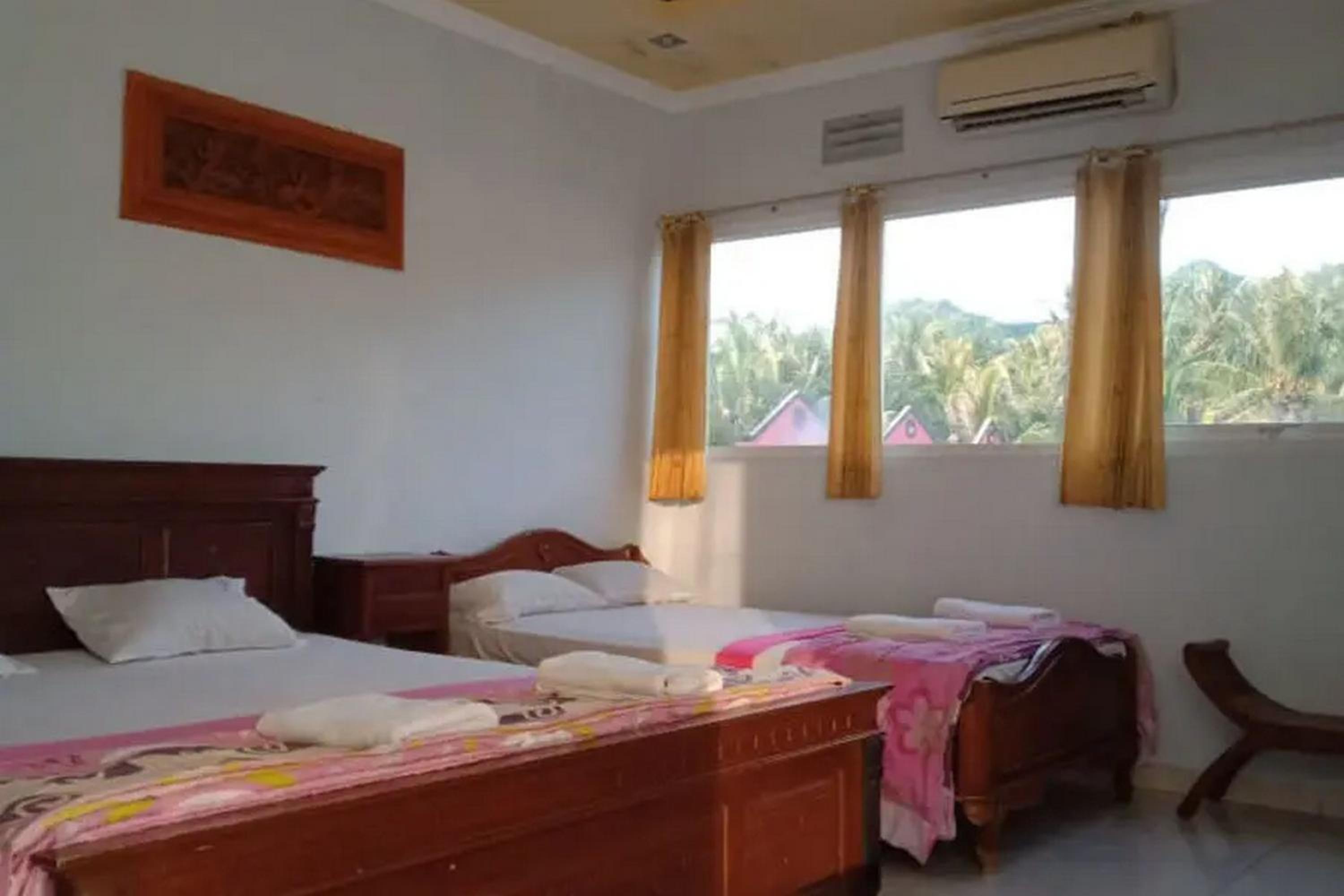 Family Room - Photo 8