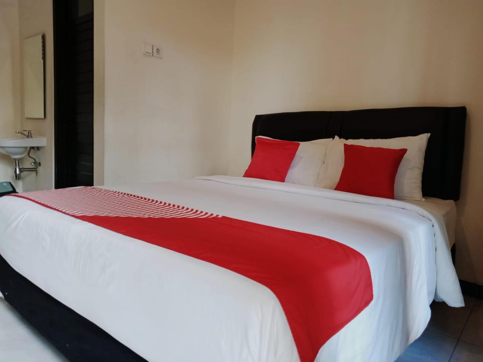 Standard Double Room photo 3