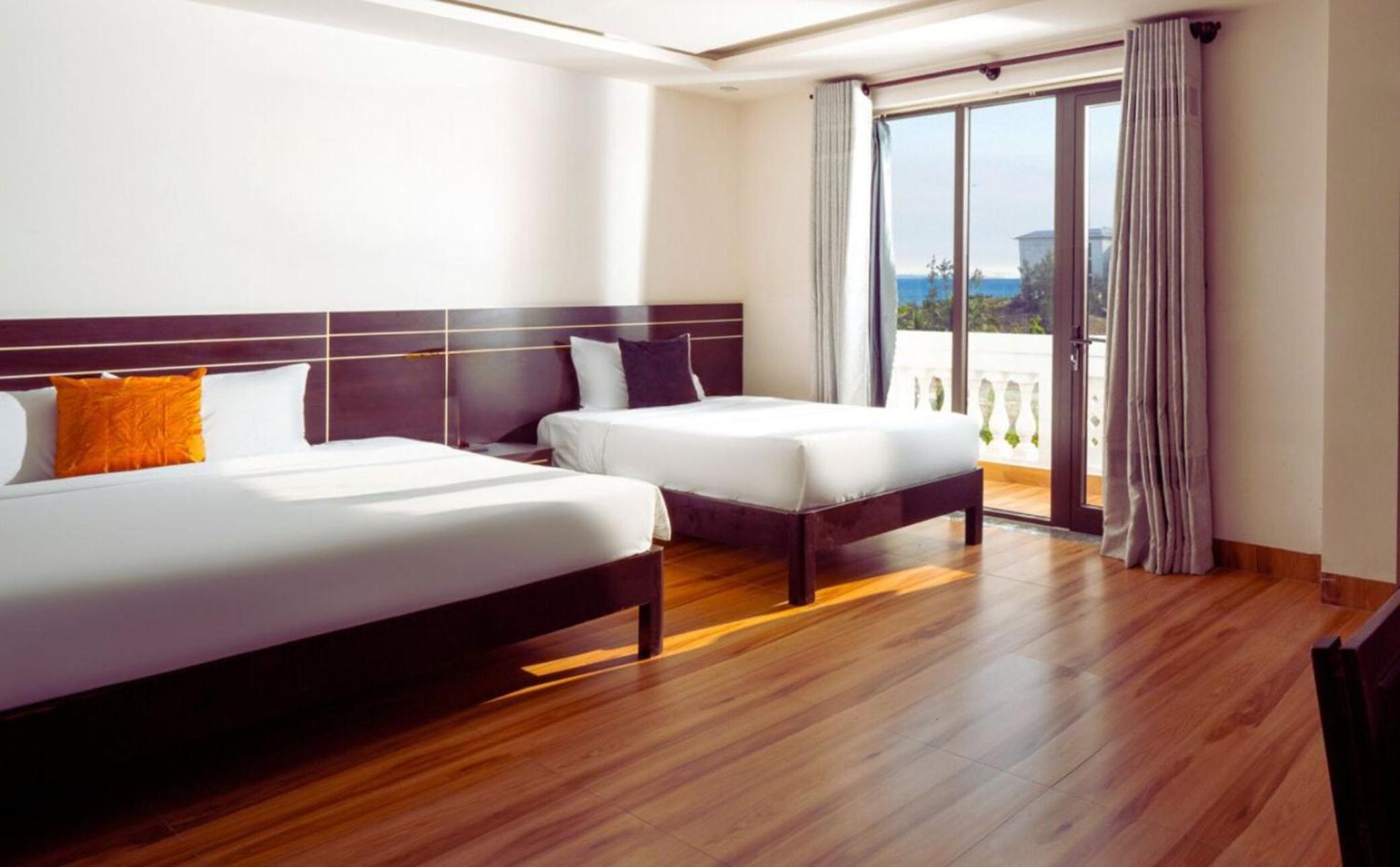 Triple Room With Balcony