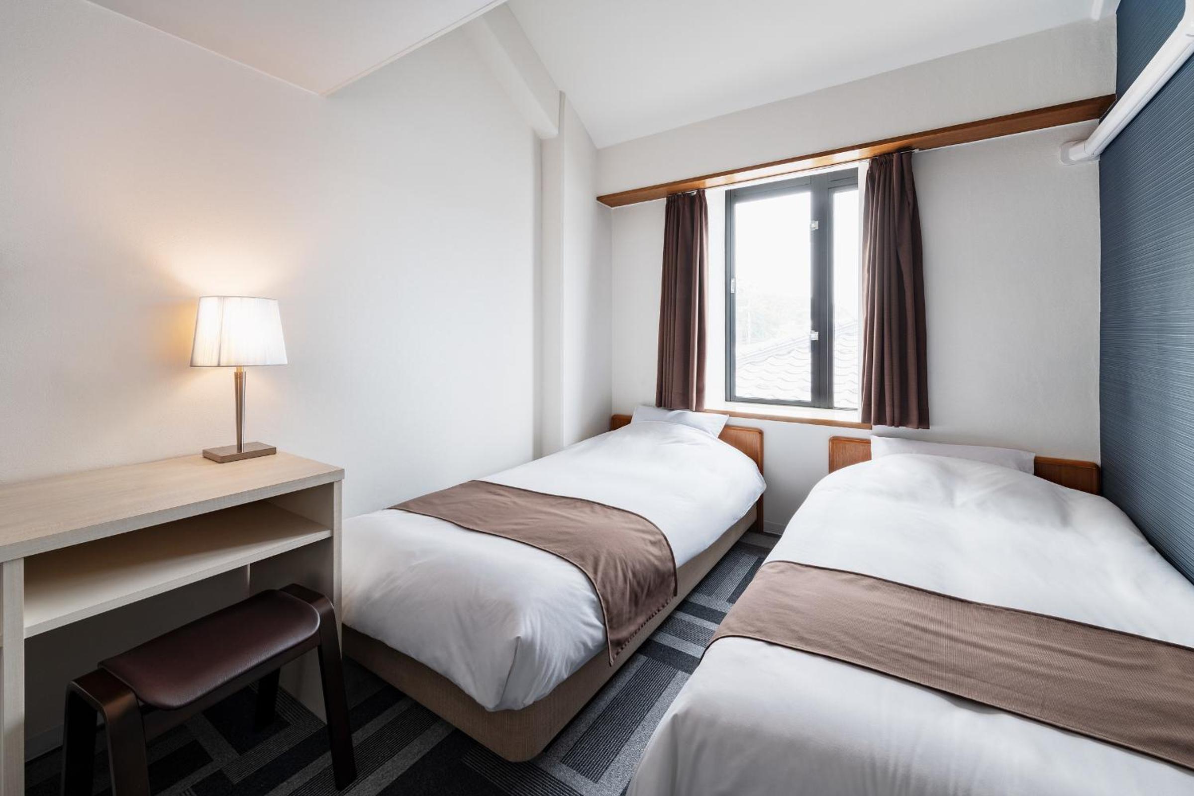 Twin Room with Shared Toilet and Bathroom - Non-Smoking