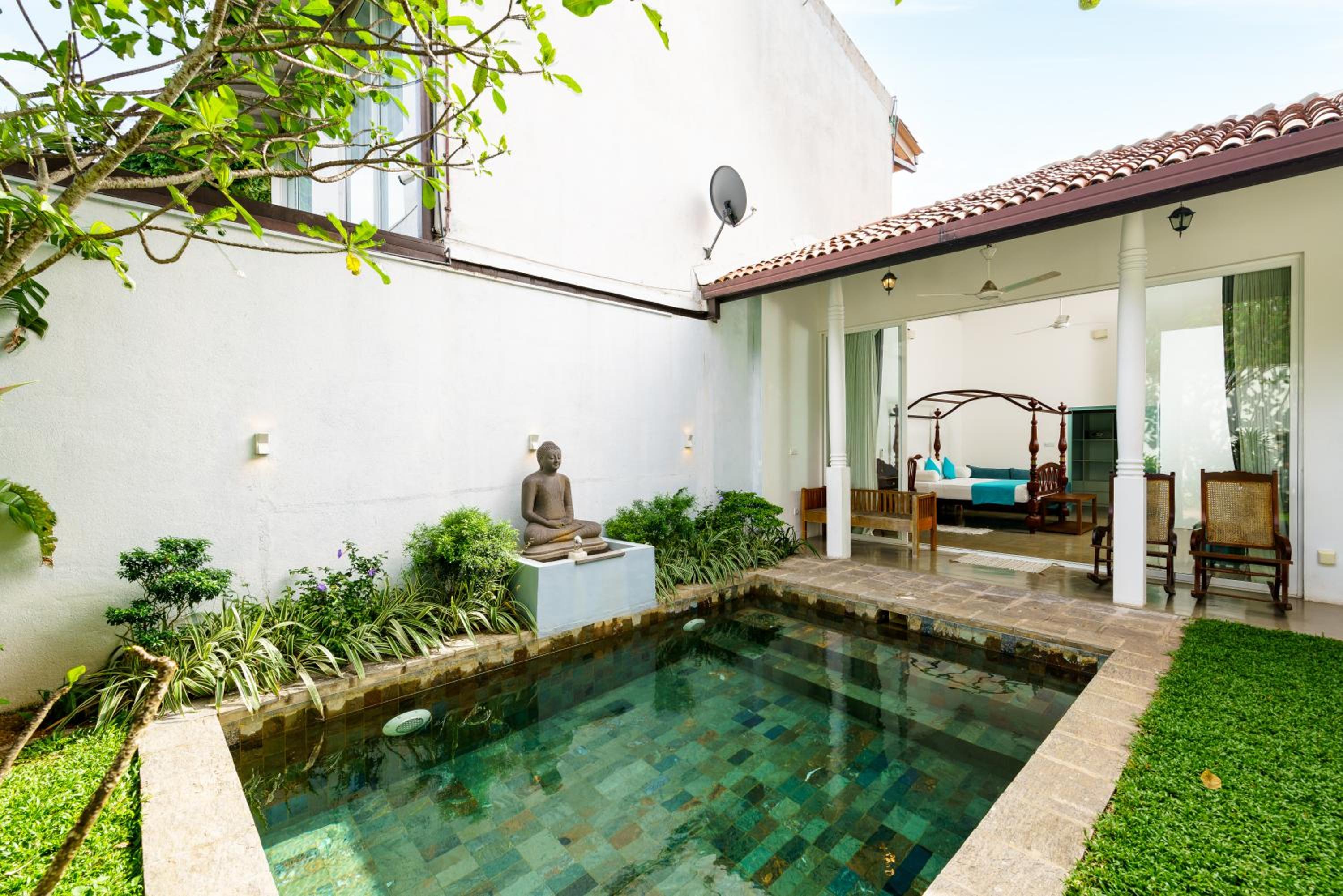 Vila de Dois Quartos com Piscina Privada