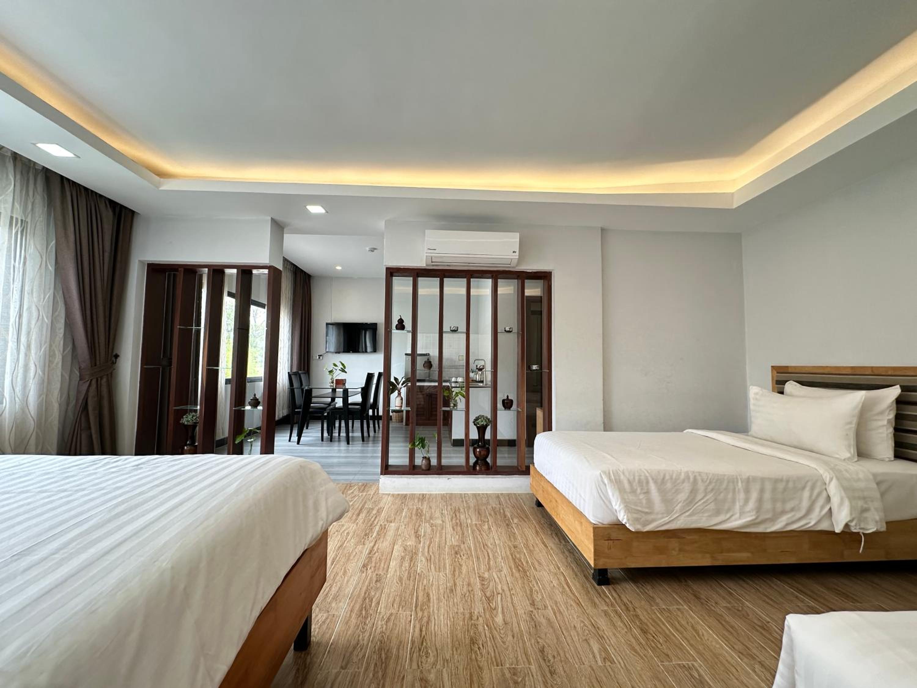 Deluxe Triple Room - Photo 2