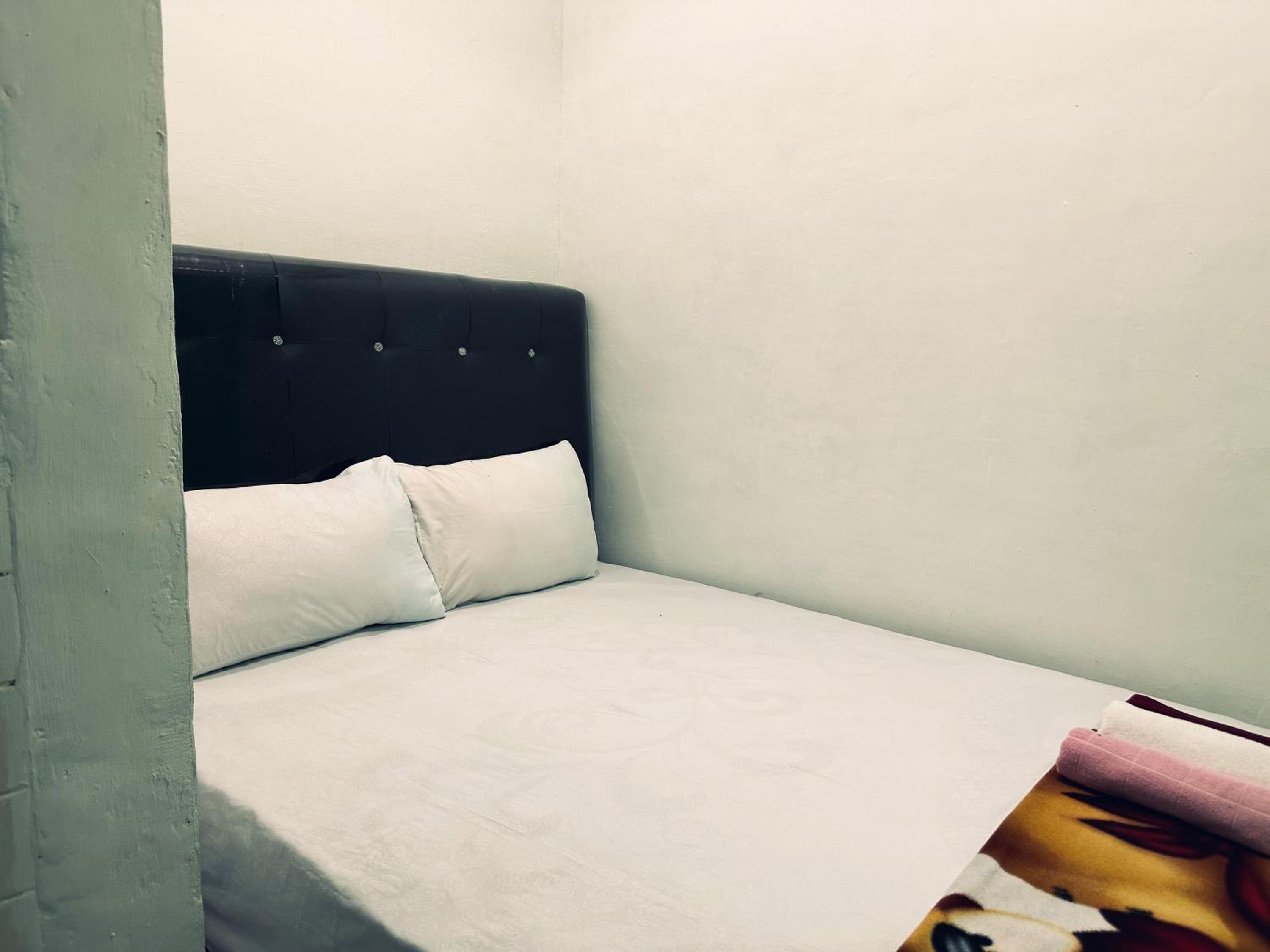Standard Double Room photo 3
