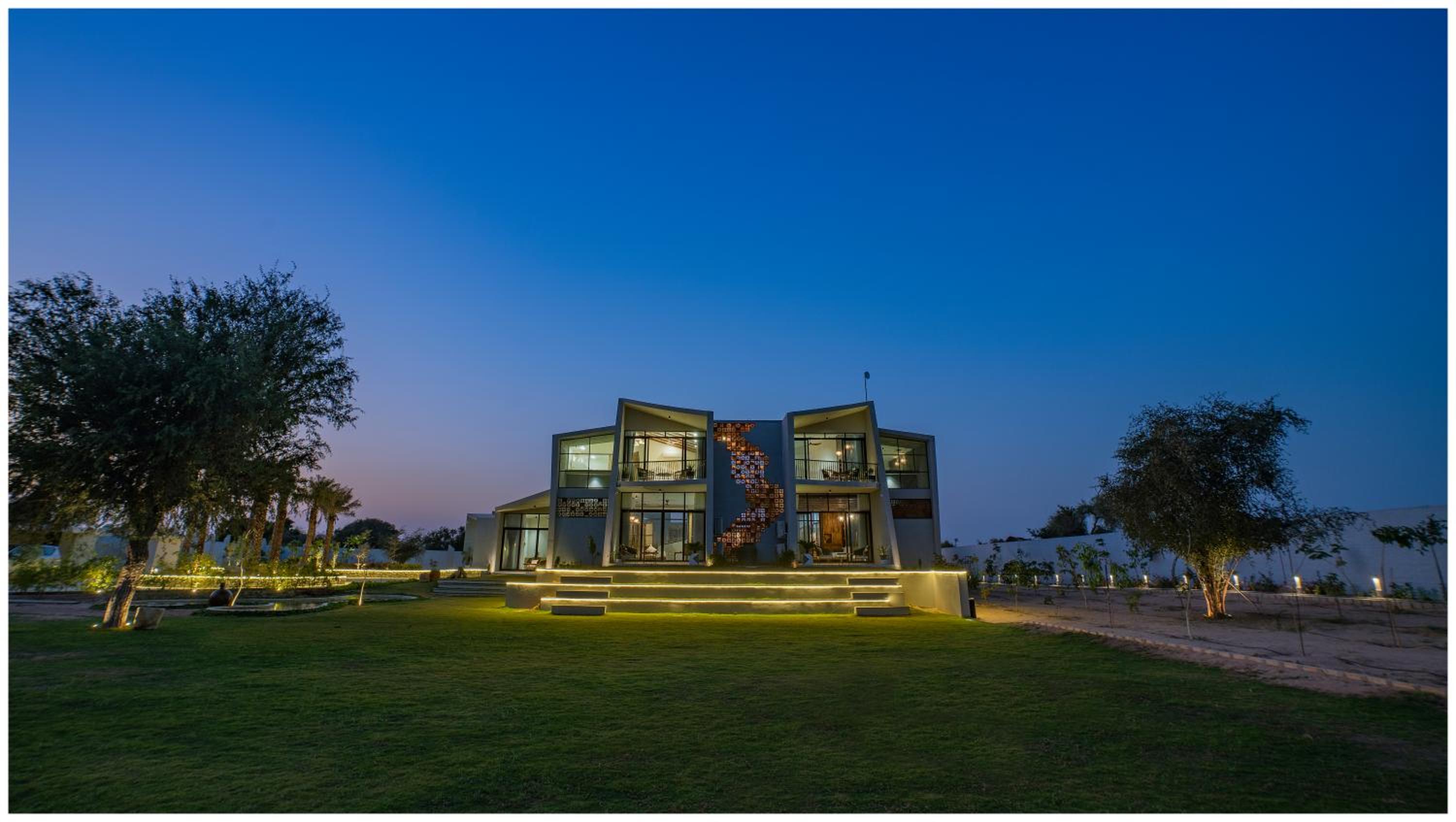 Villa photo 3