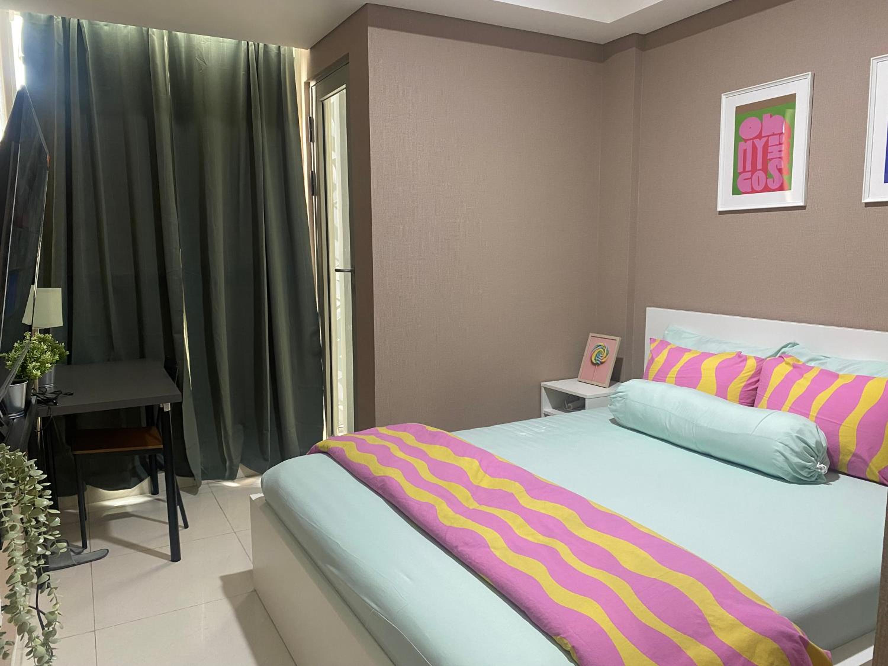One-Bedroom Apartment - Photo 33
