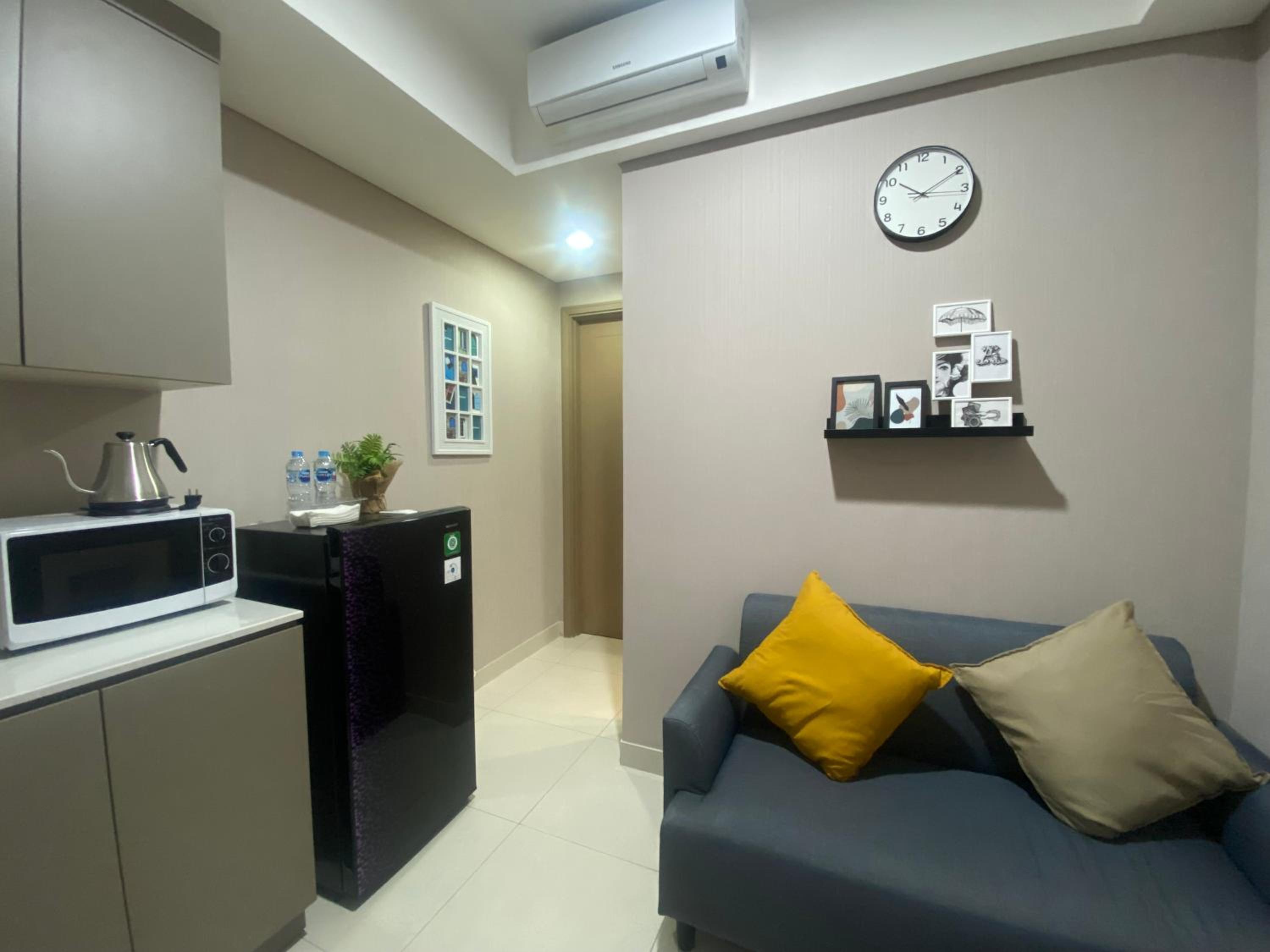 One-Bedroom Apartment - Photo 27