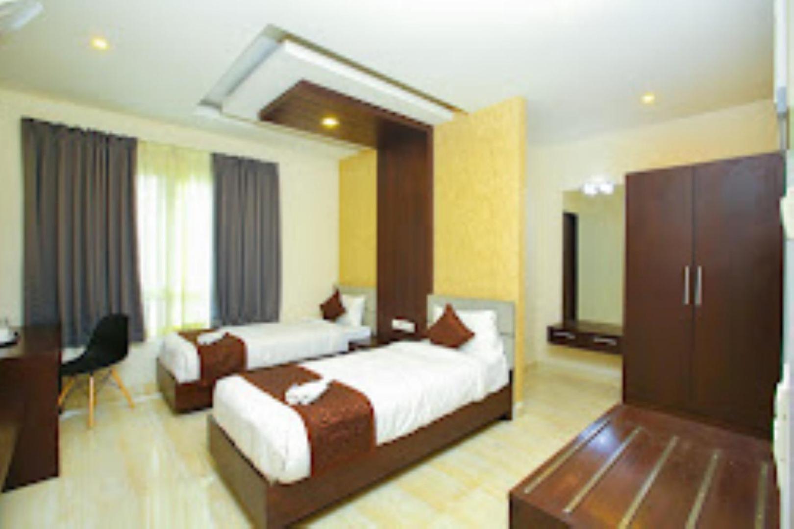 Deluxe Double Room photo 3
