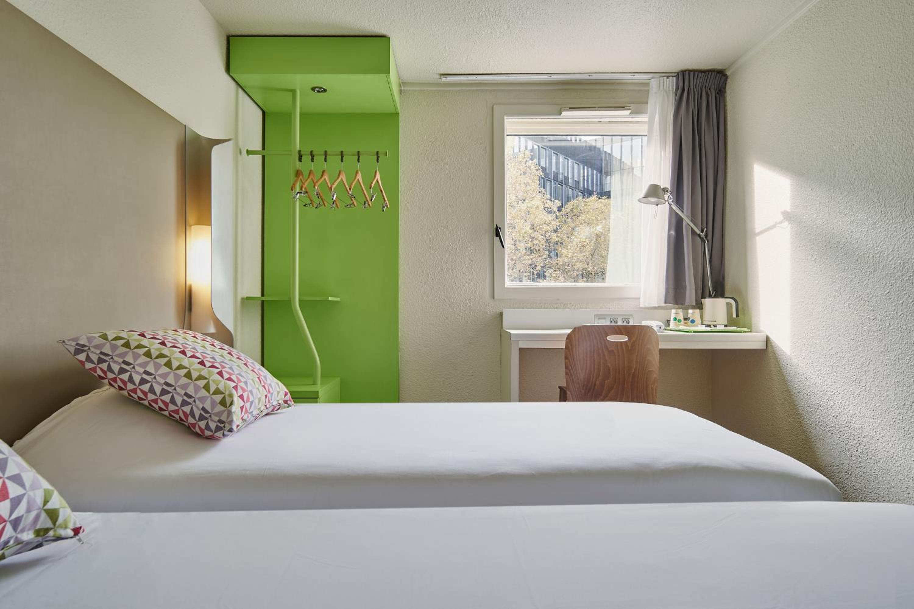Superior Twin Room photo 3