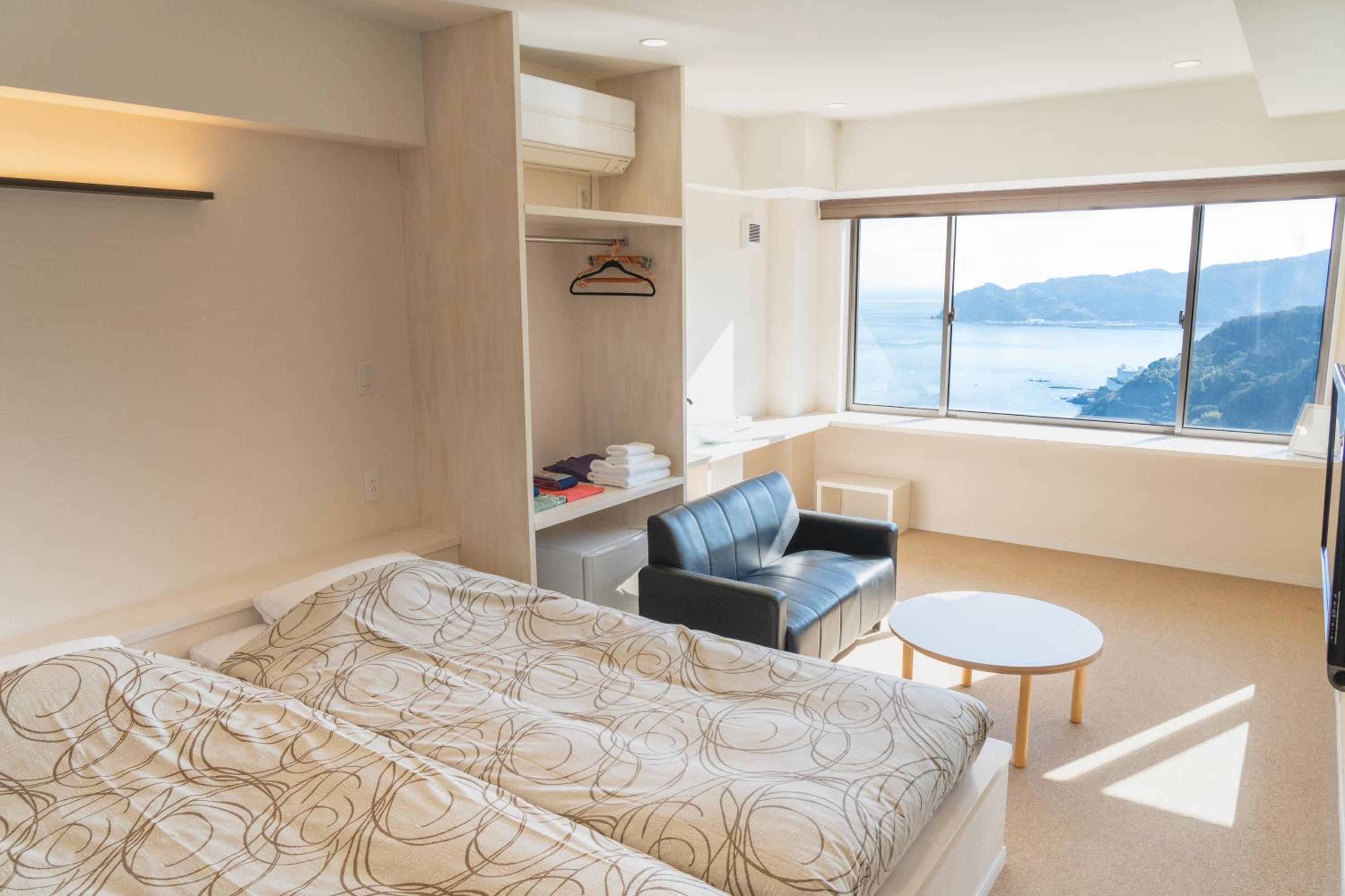 Double Room with Sea View photo 1