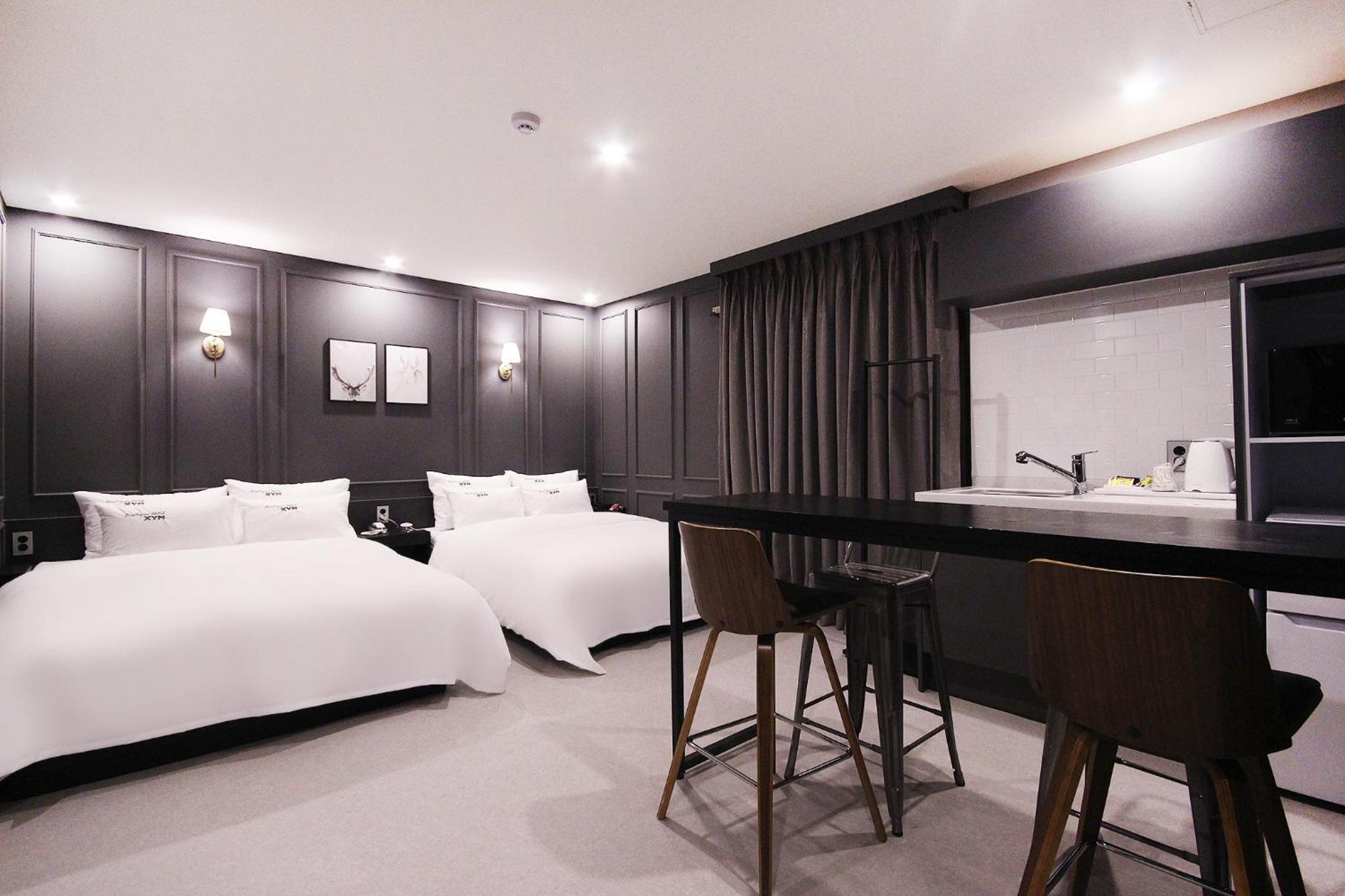 Superior Double or Twin Room - Photo 10