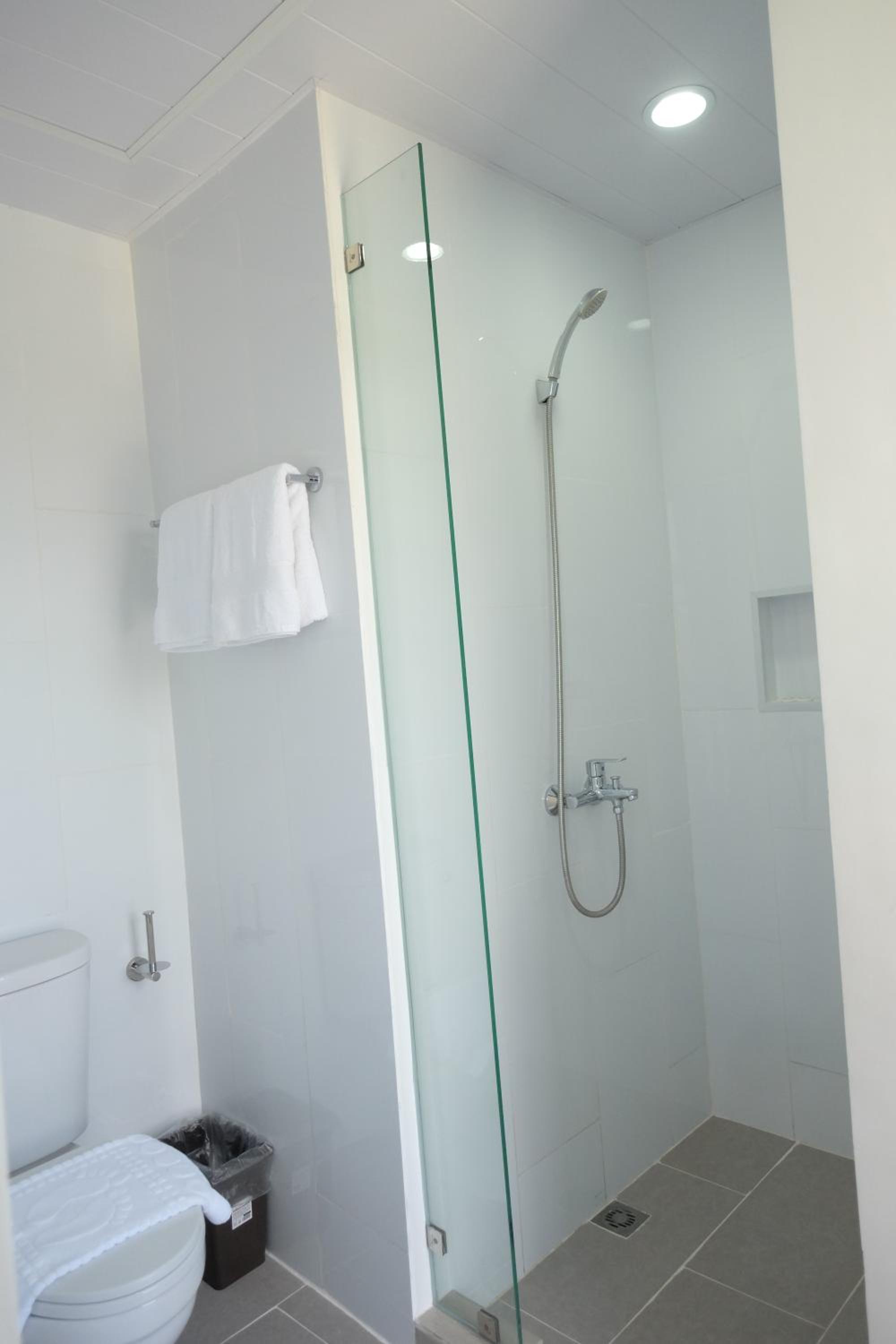 Deluxe Twin Room - Photo 6