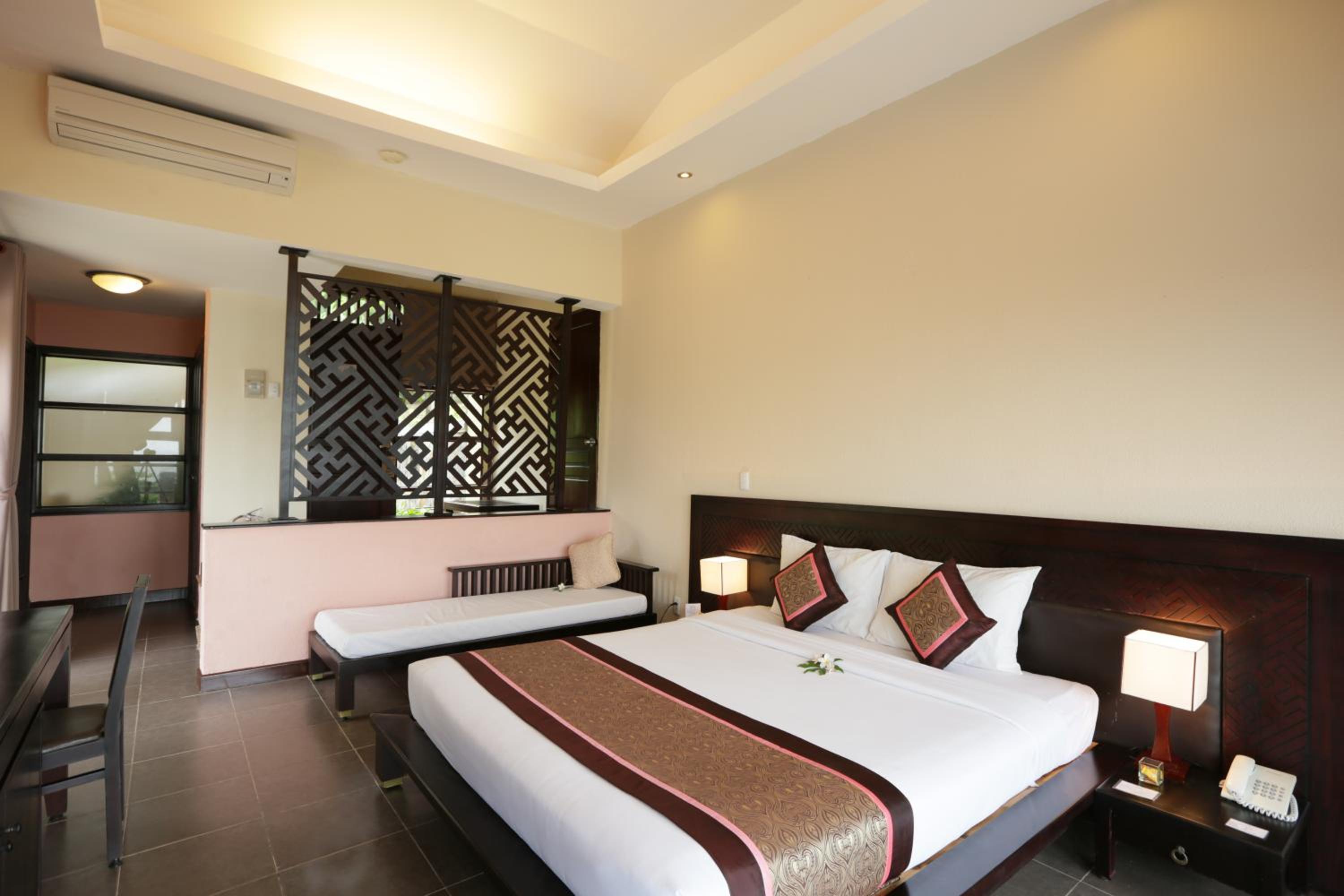Ocean View Villa with Private Pool - Photo 3