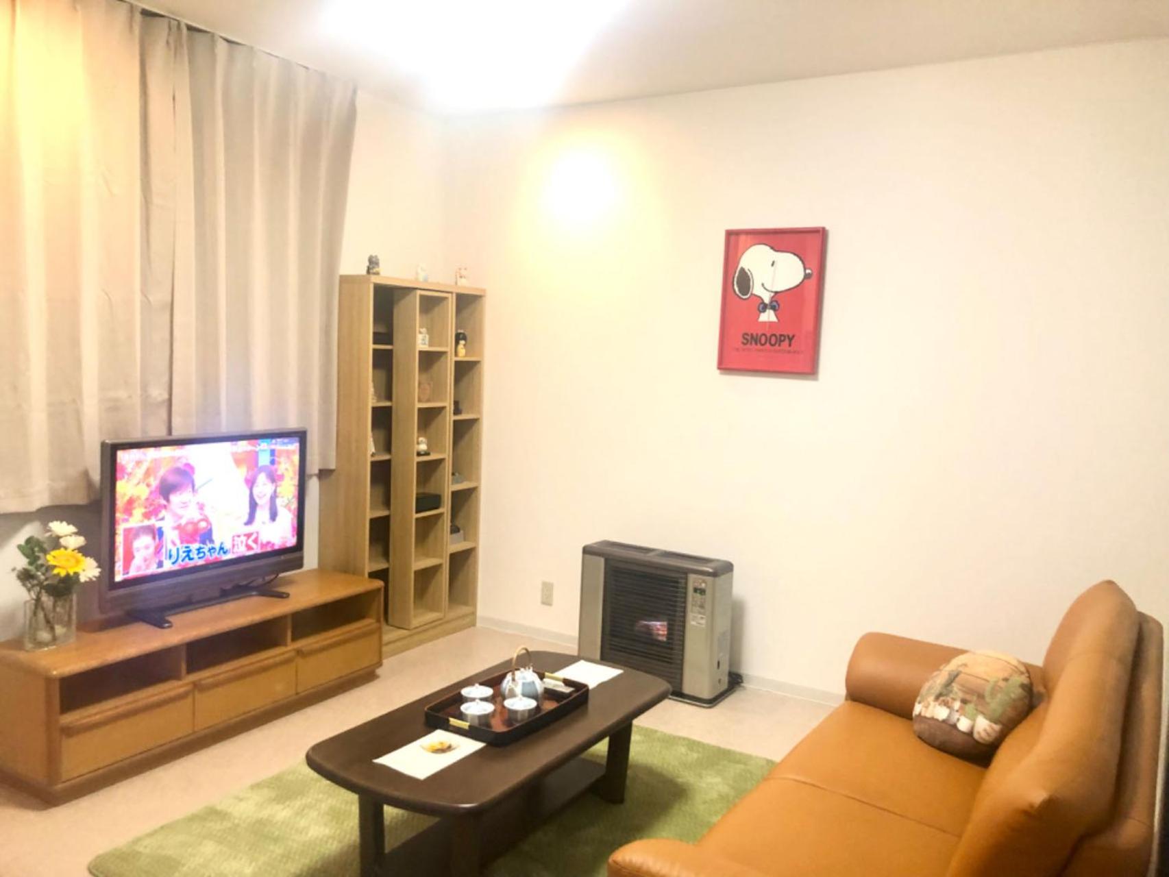 Three-Bedroom Apartment photo 1