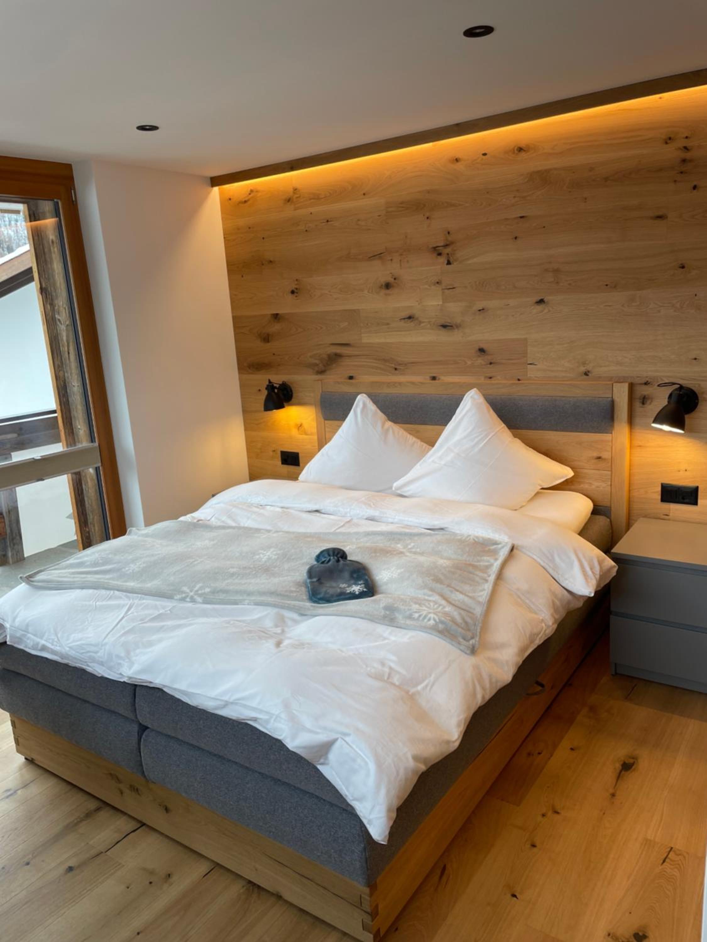 Queen Room with Balcony