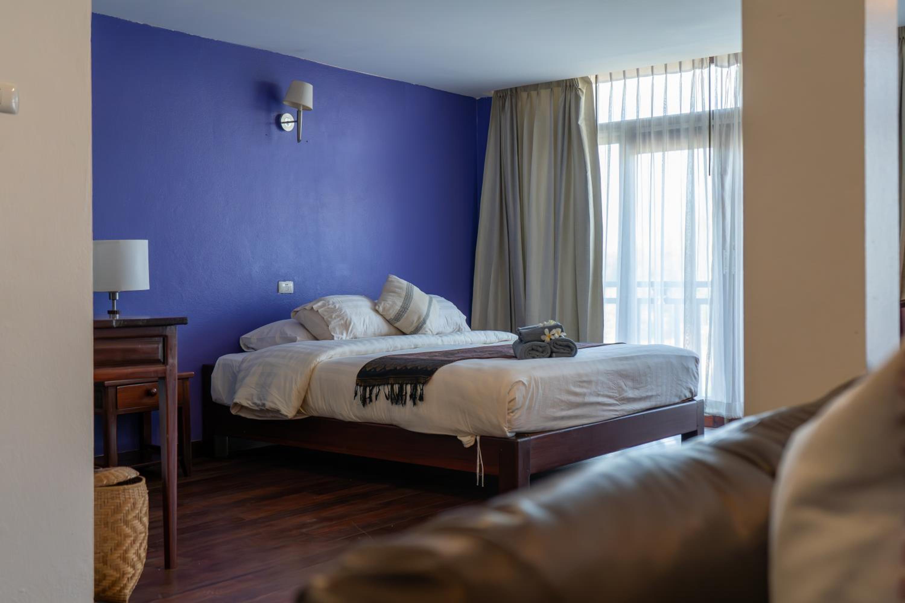 Family Suite with Balcony - Photo 1