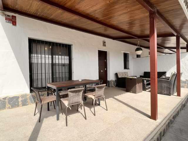 Two-Bedroom House photo 3