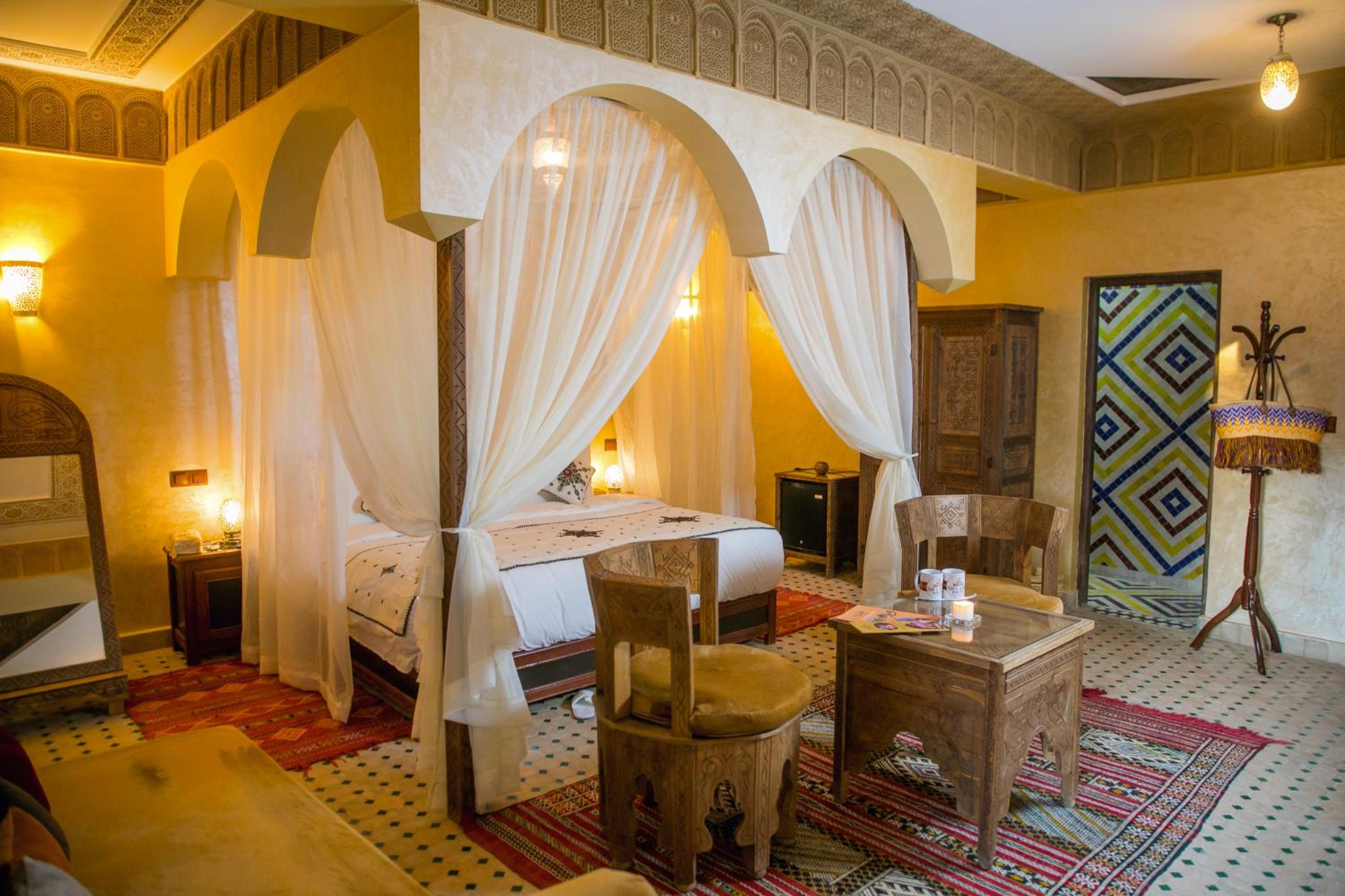 King Suite with Balcony photo 1