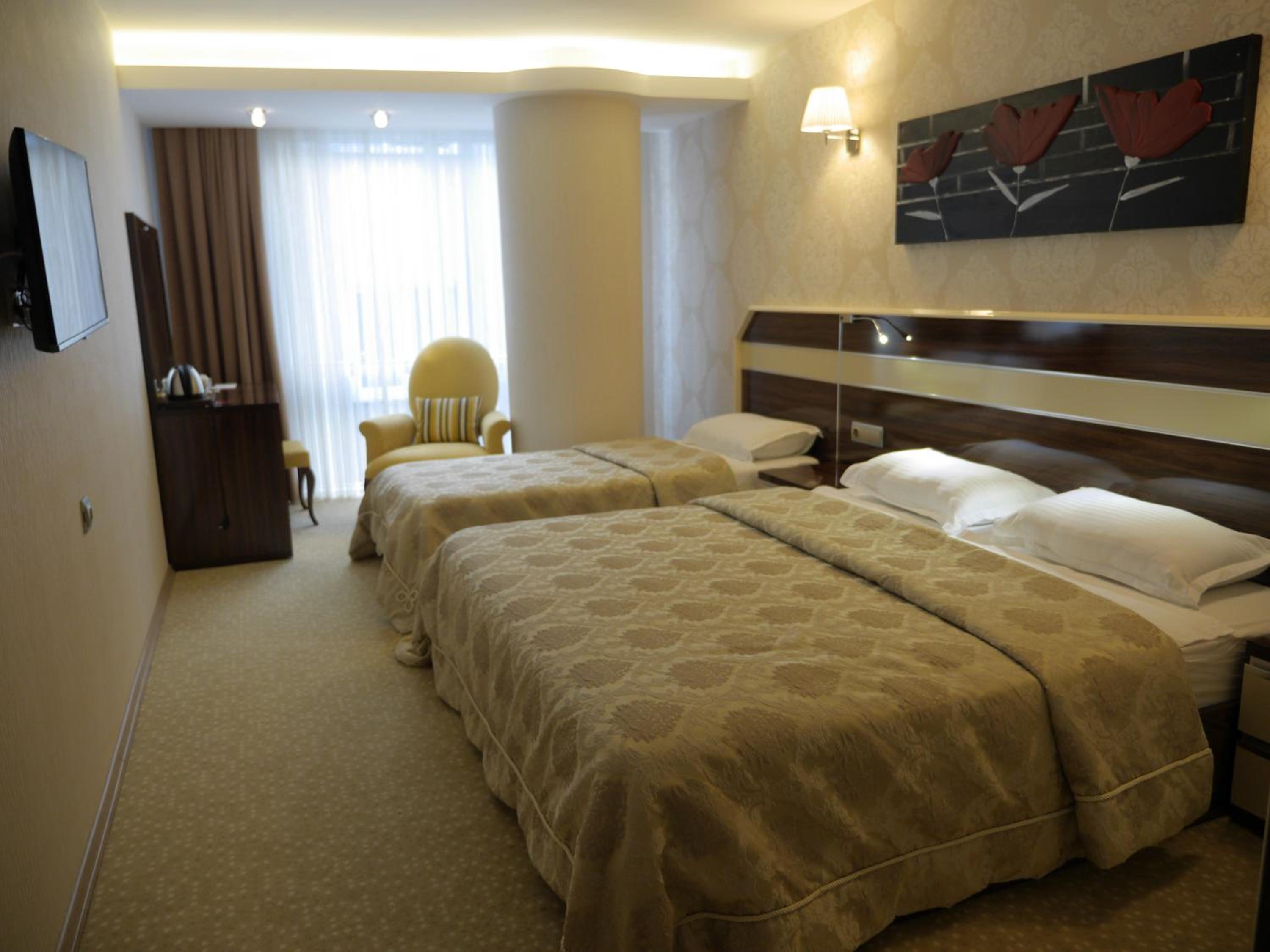 Classic Triple Room photo 1