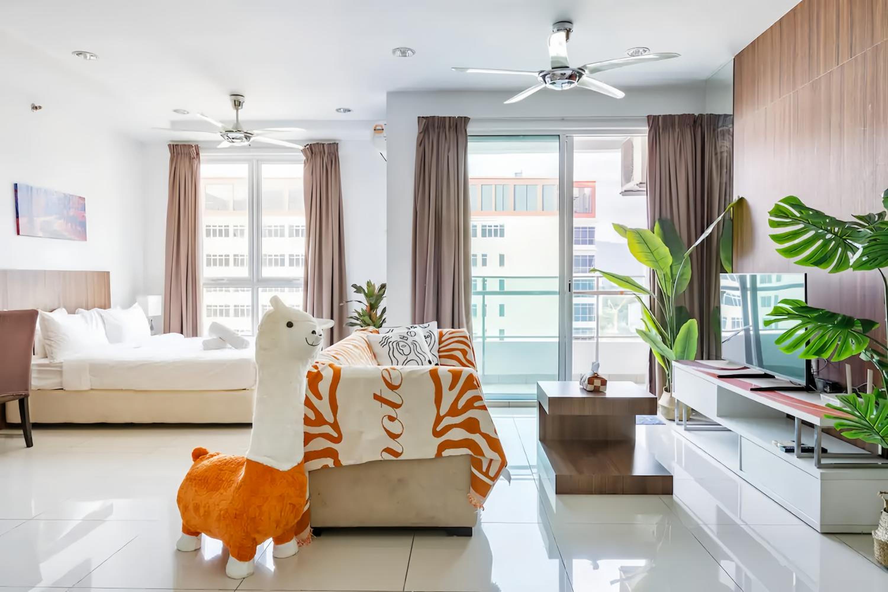 Studio Apartment