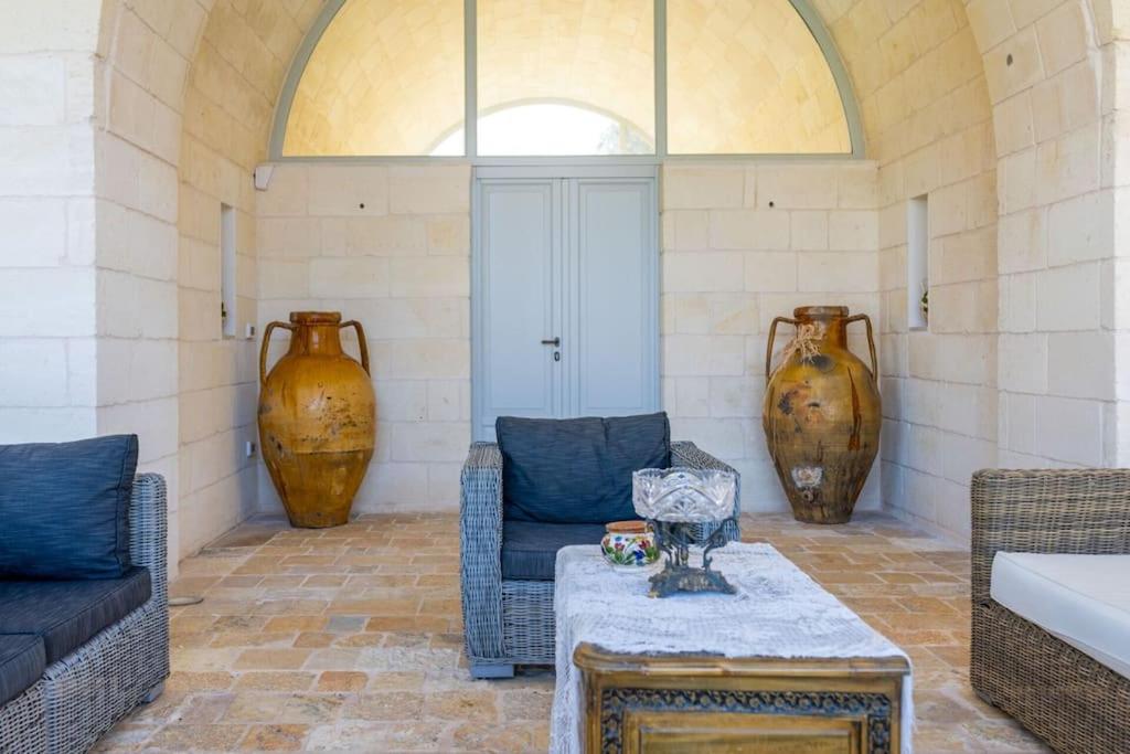 Villa photo 3
