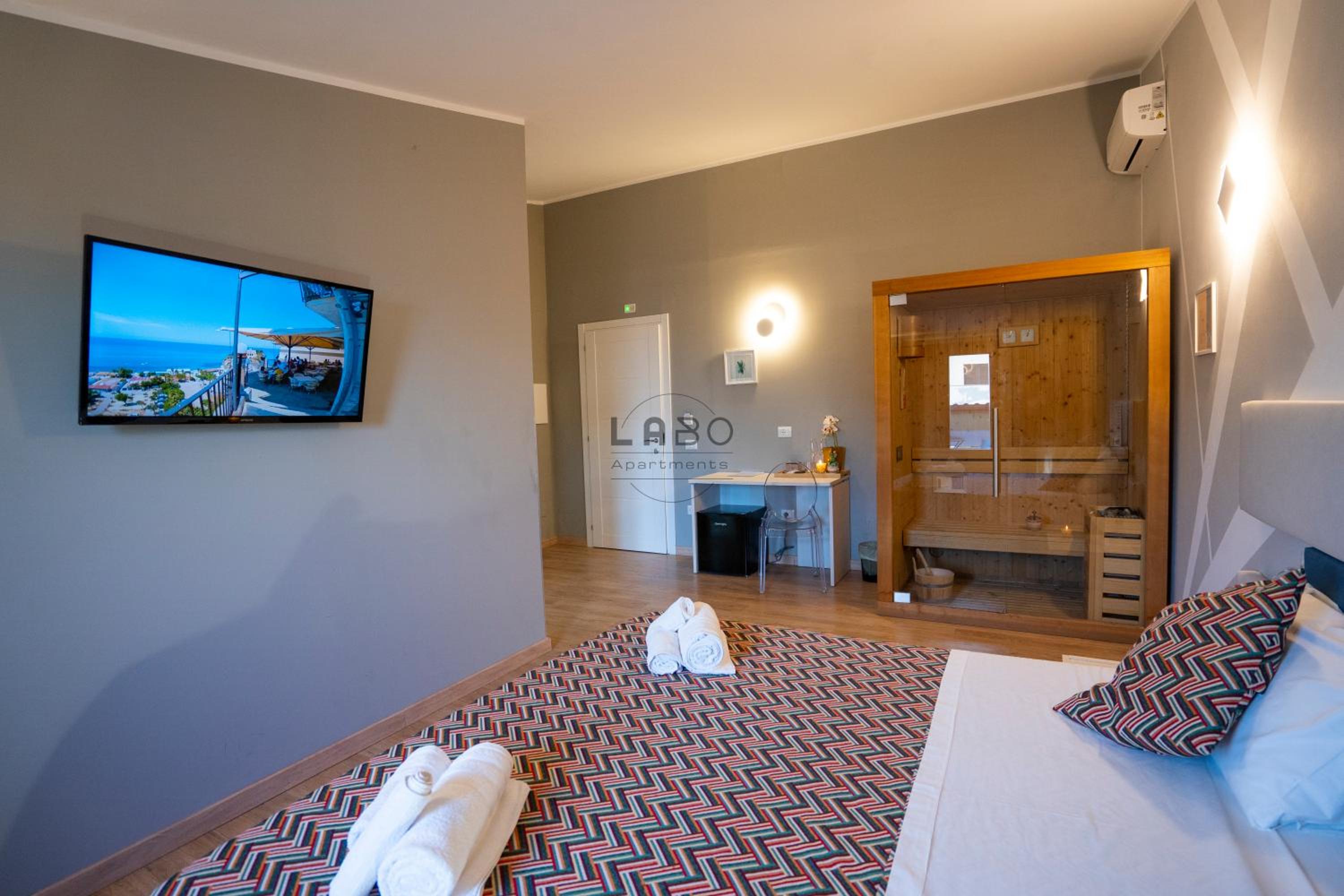 Deluxe Double Room With Sea View