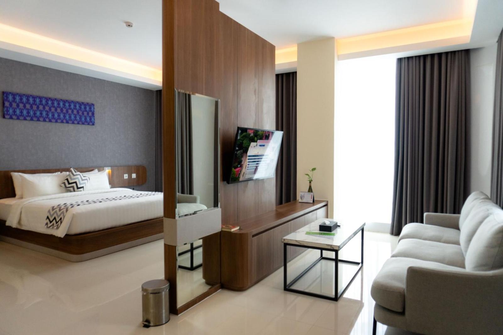 Queen Room photo 1