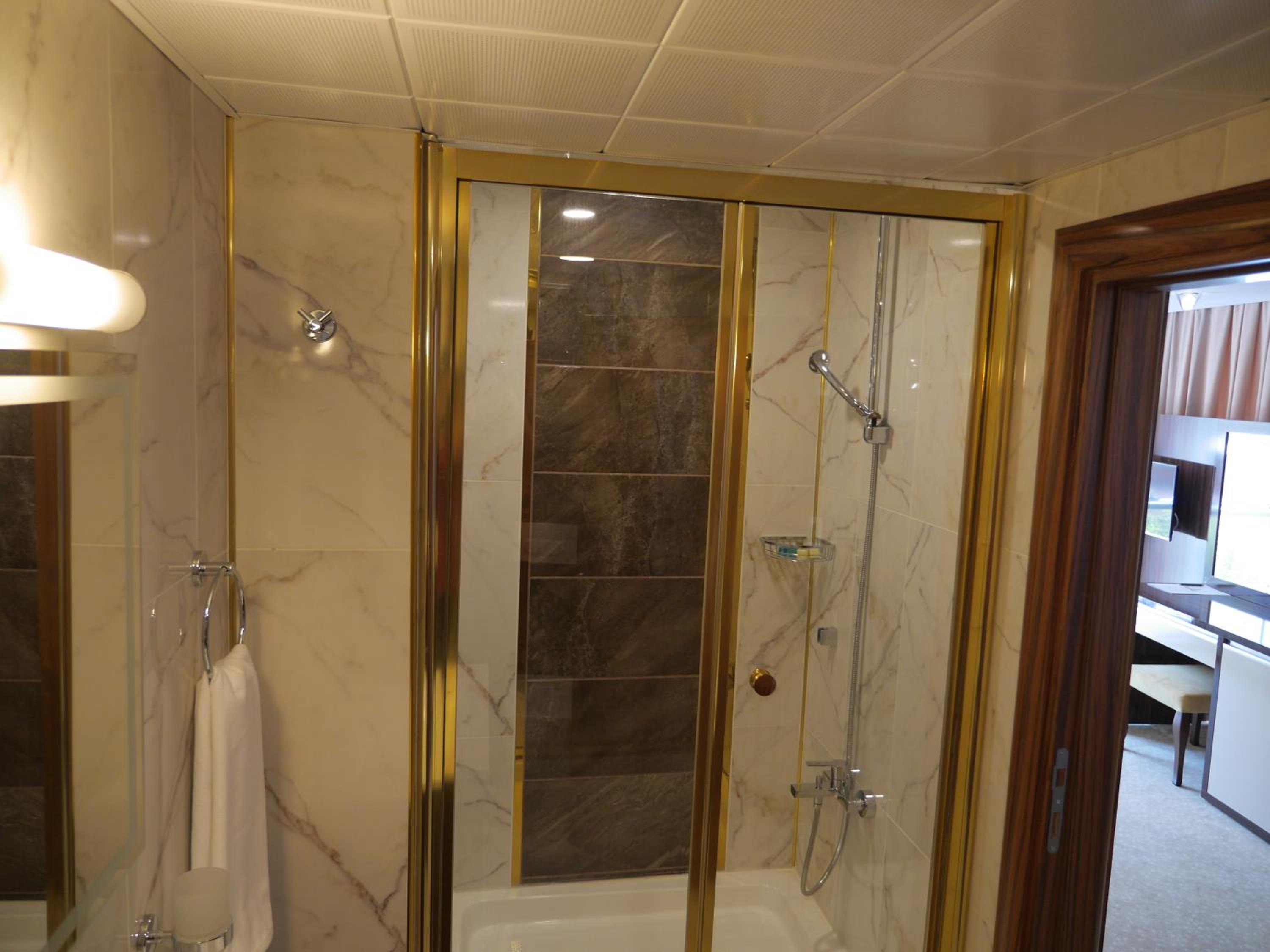 Large Double Room photo 2