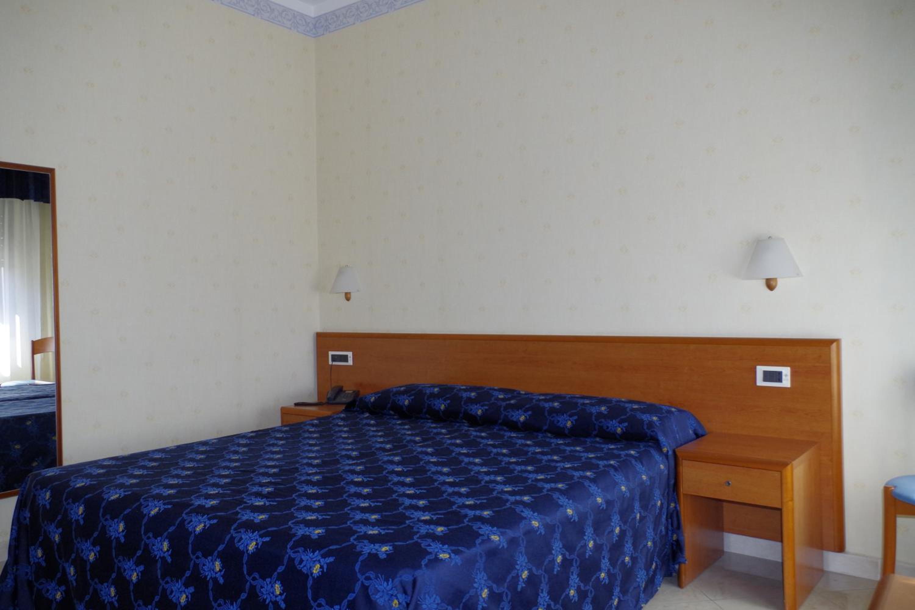 Budget Twin Room photo 1
