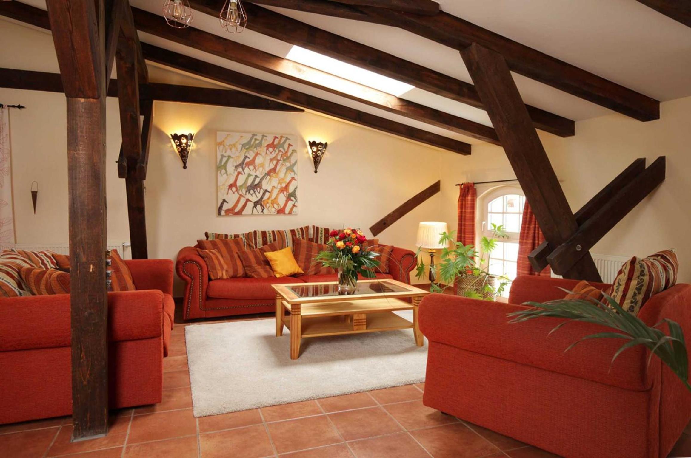 Three-Bedroom Apartment with Balcony photo 1