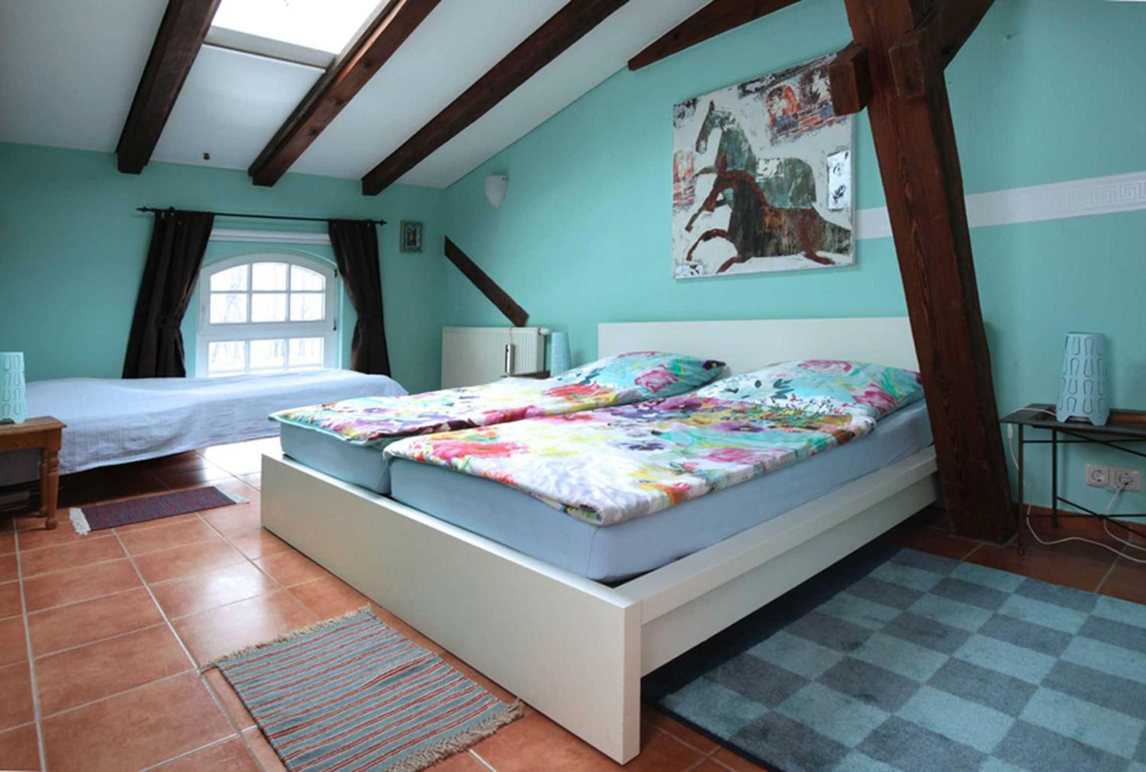Three-Bedroom Apartment with Balcony photo 2