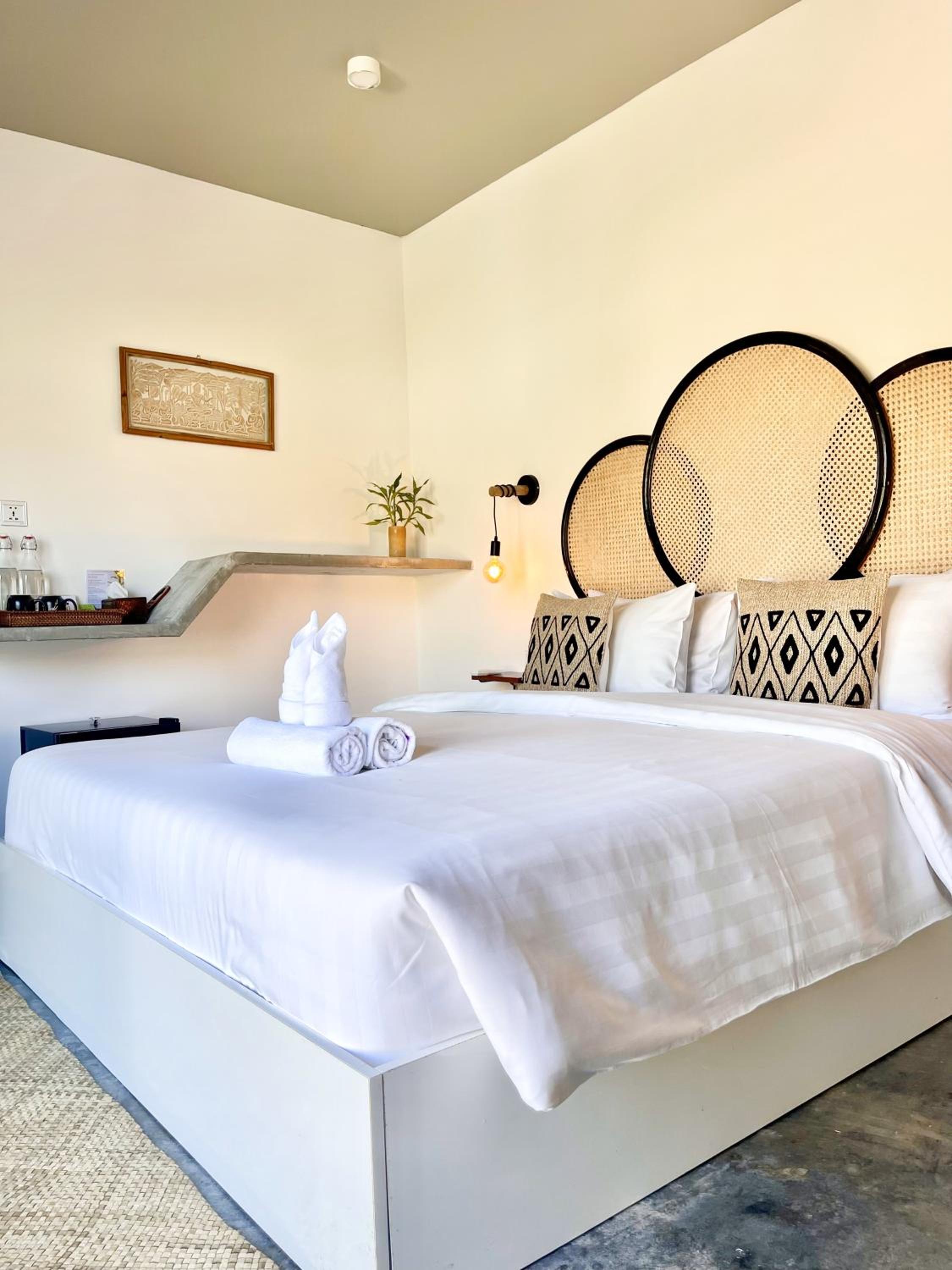 Double Room with Garden View - Photo 2
