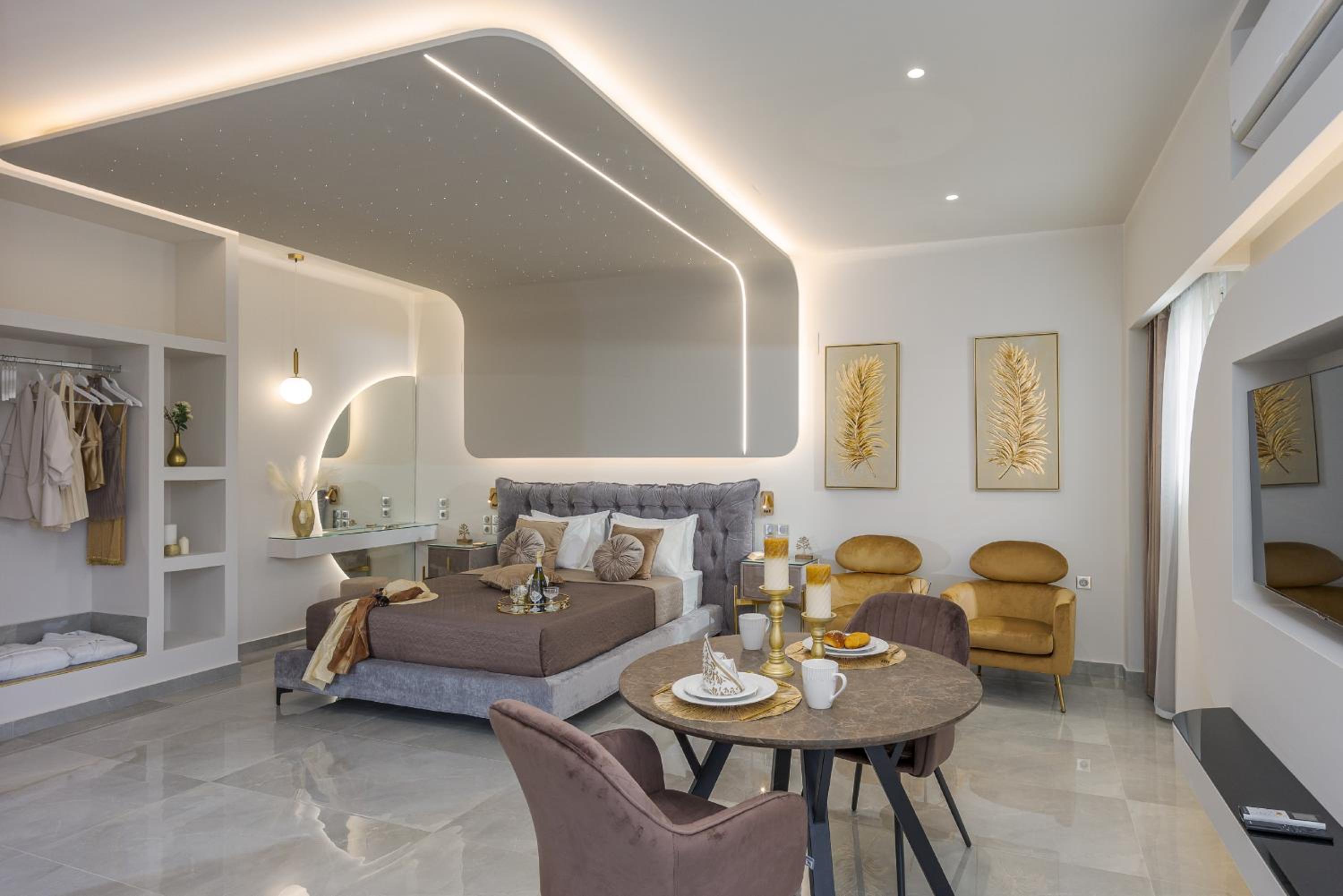 Golden Suite photo 2