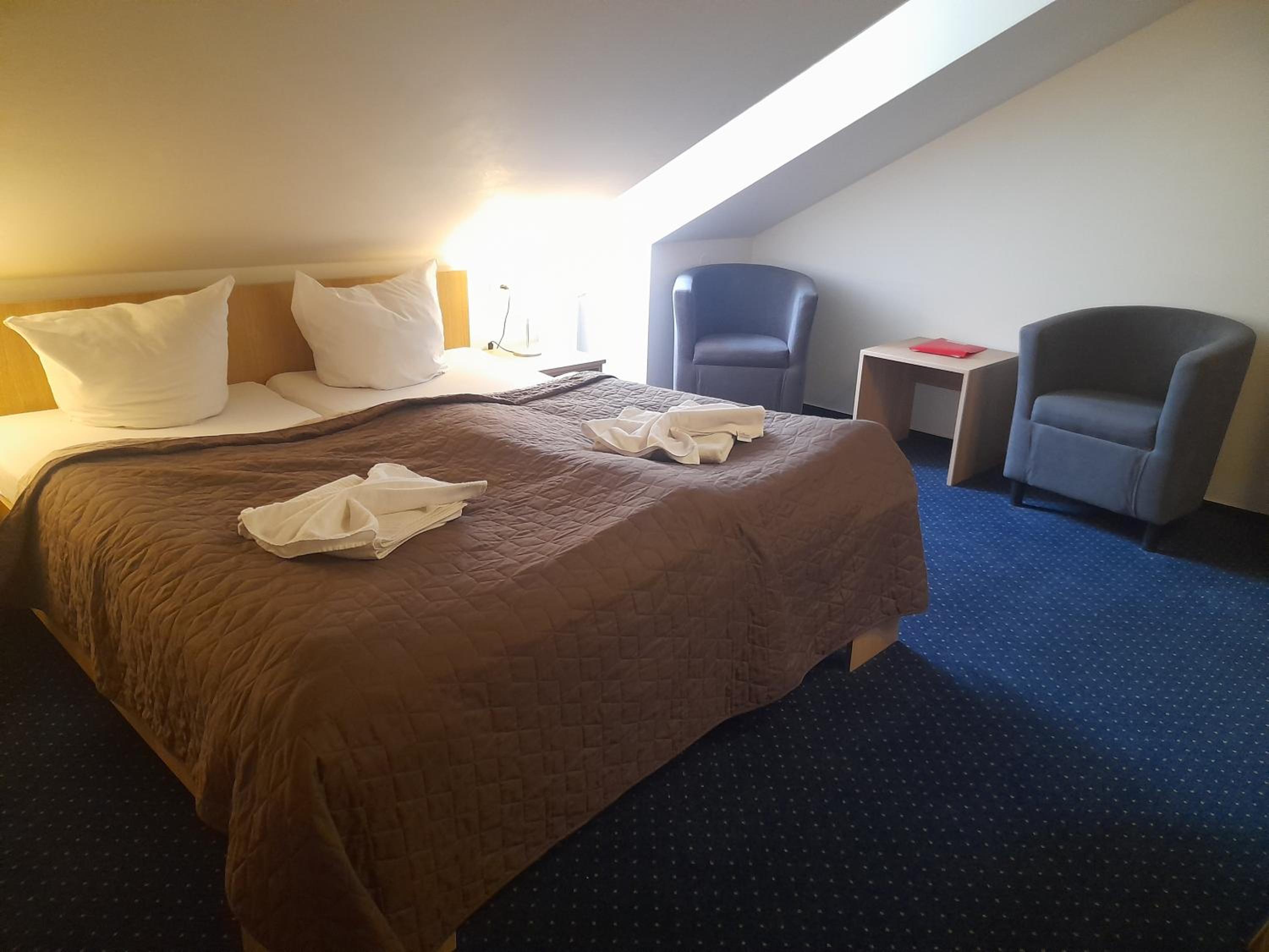 Small Double Room photo 2