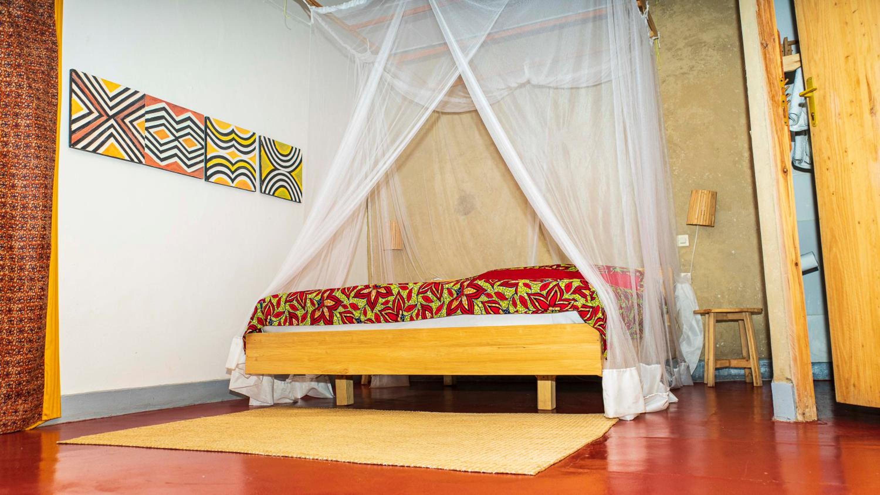 Deluxe Double Room with Balcony photo 3