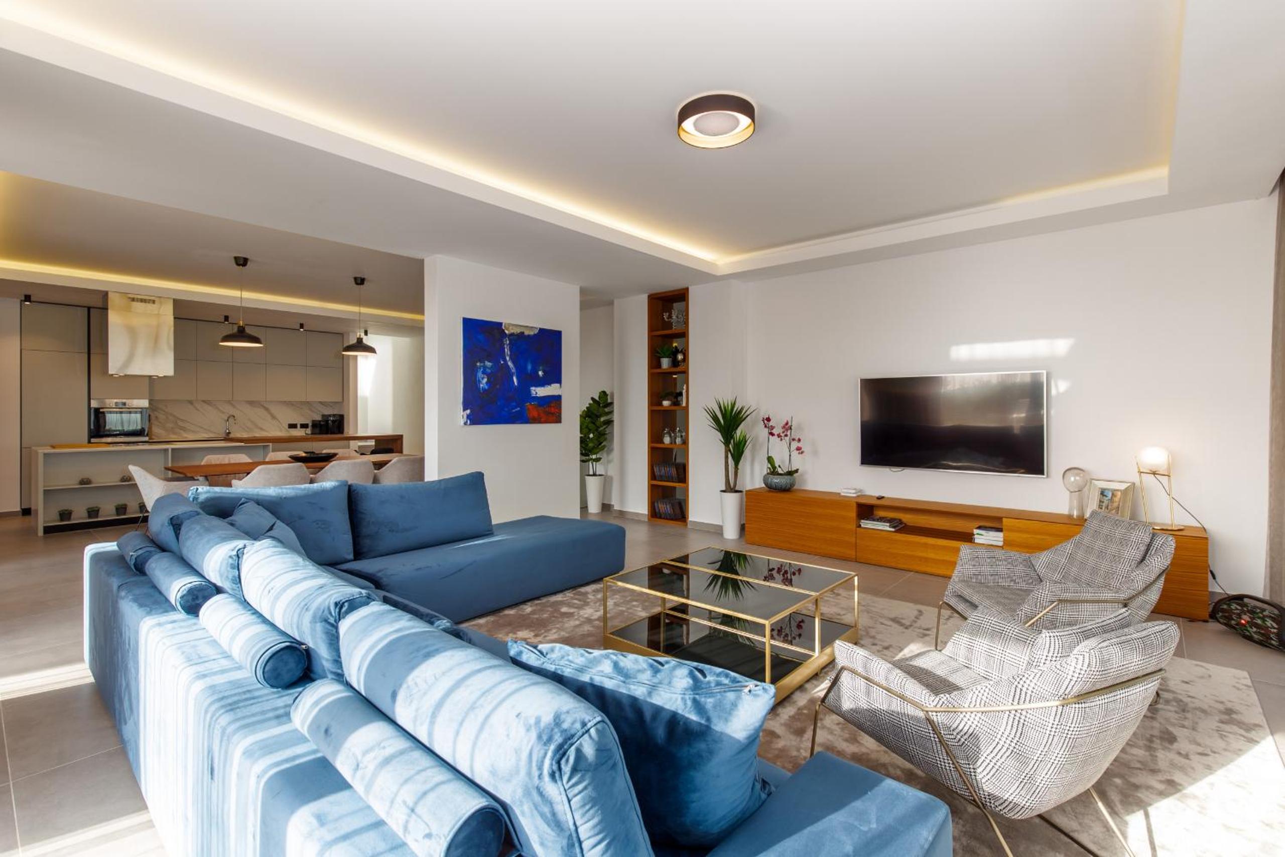 Villa photo 1