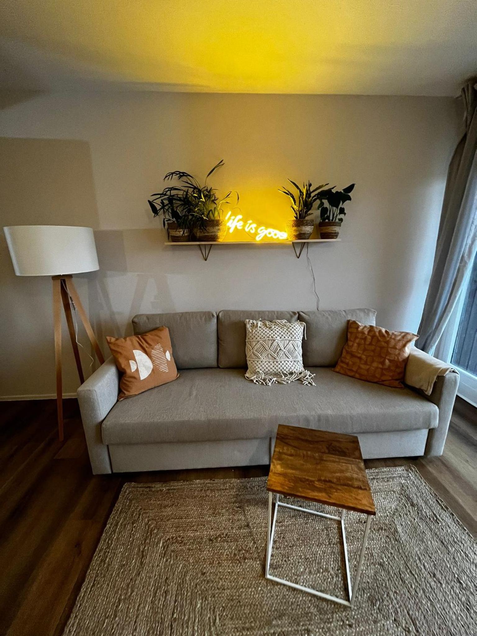Apartment with Balcony photo 1