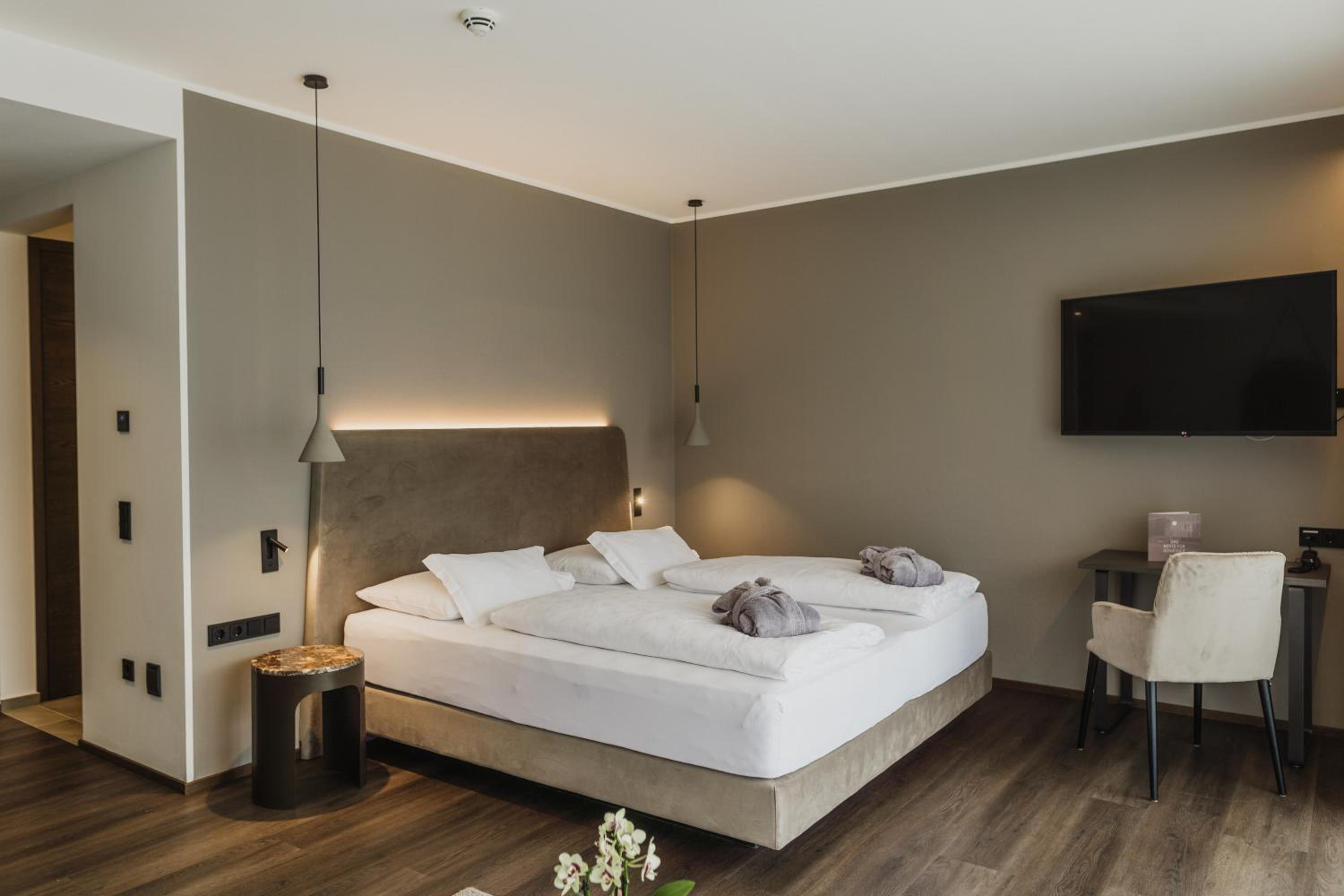 Suite with Garden View photo 1