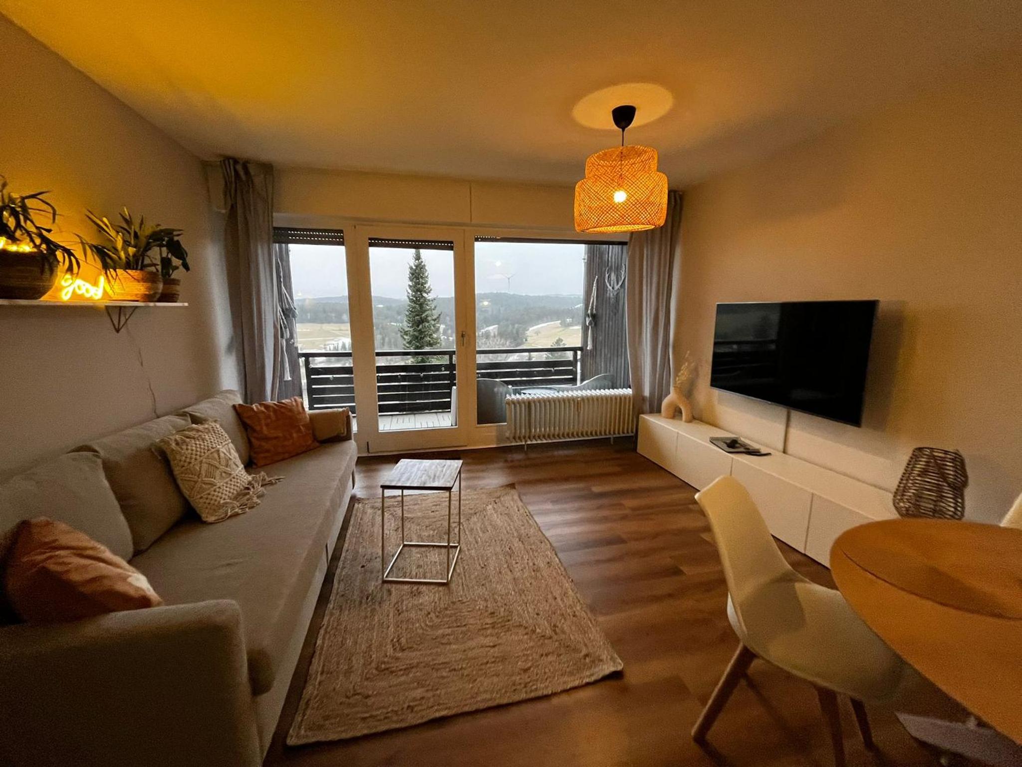 Apartment with Balcony photo 2