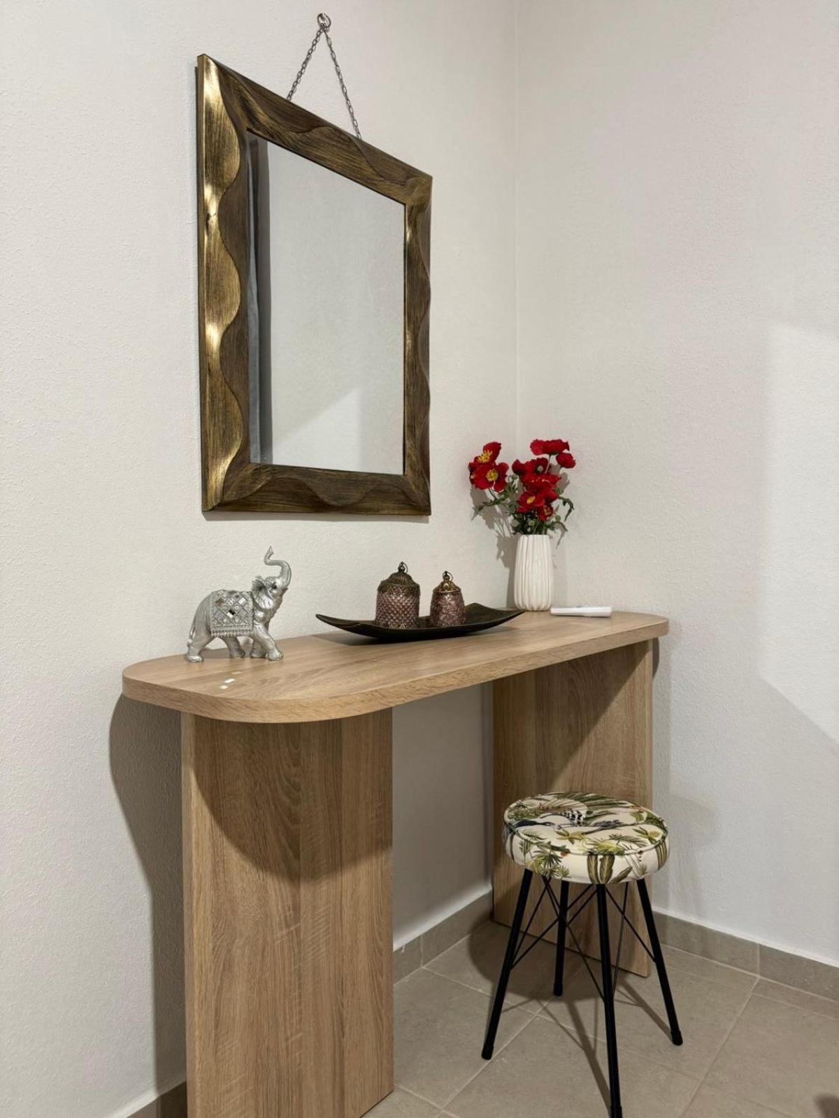 Three-Bedroom House photo 2