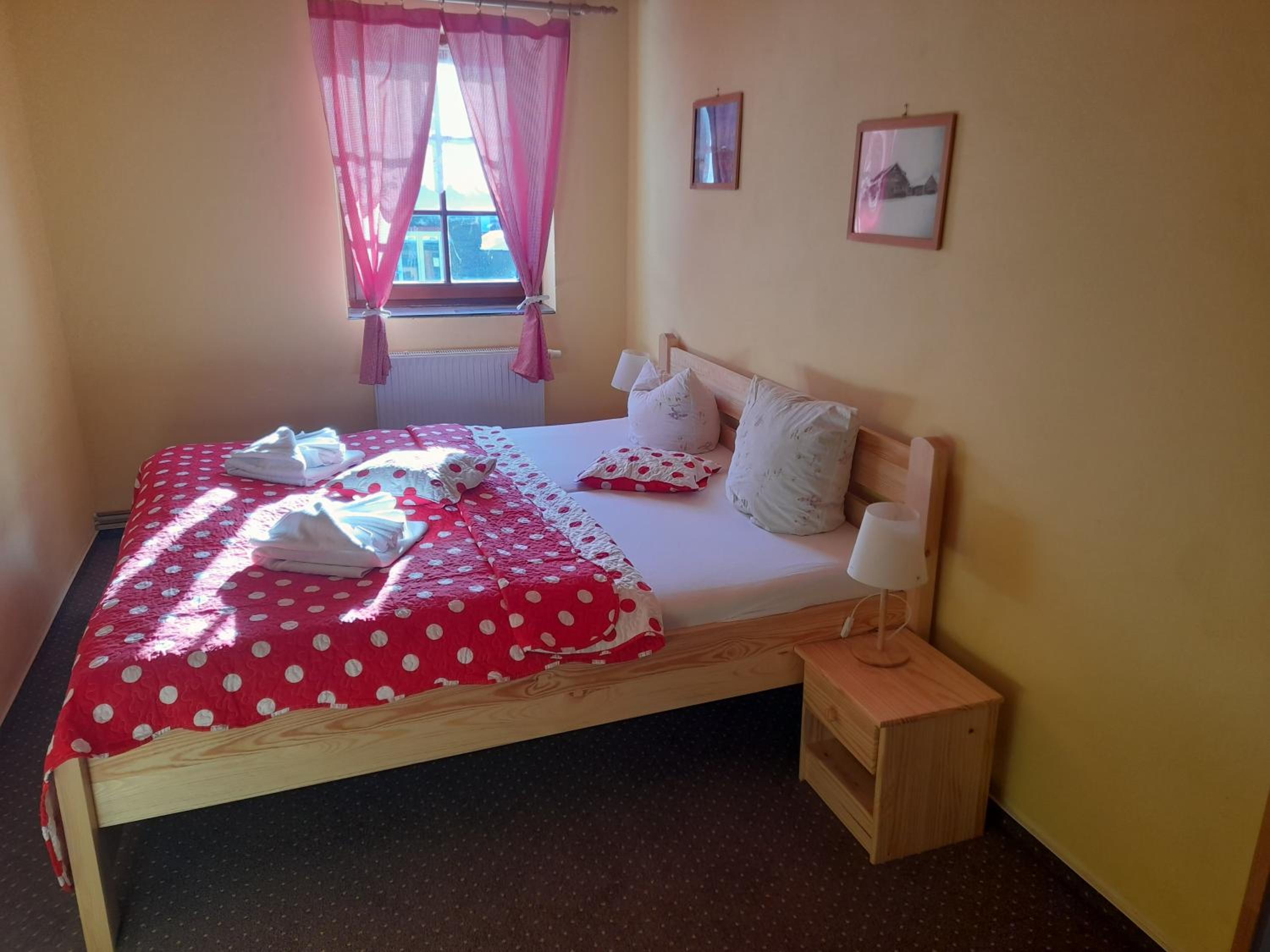 Standard Triple Room photo 2