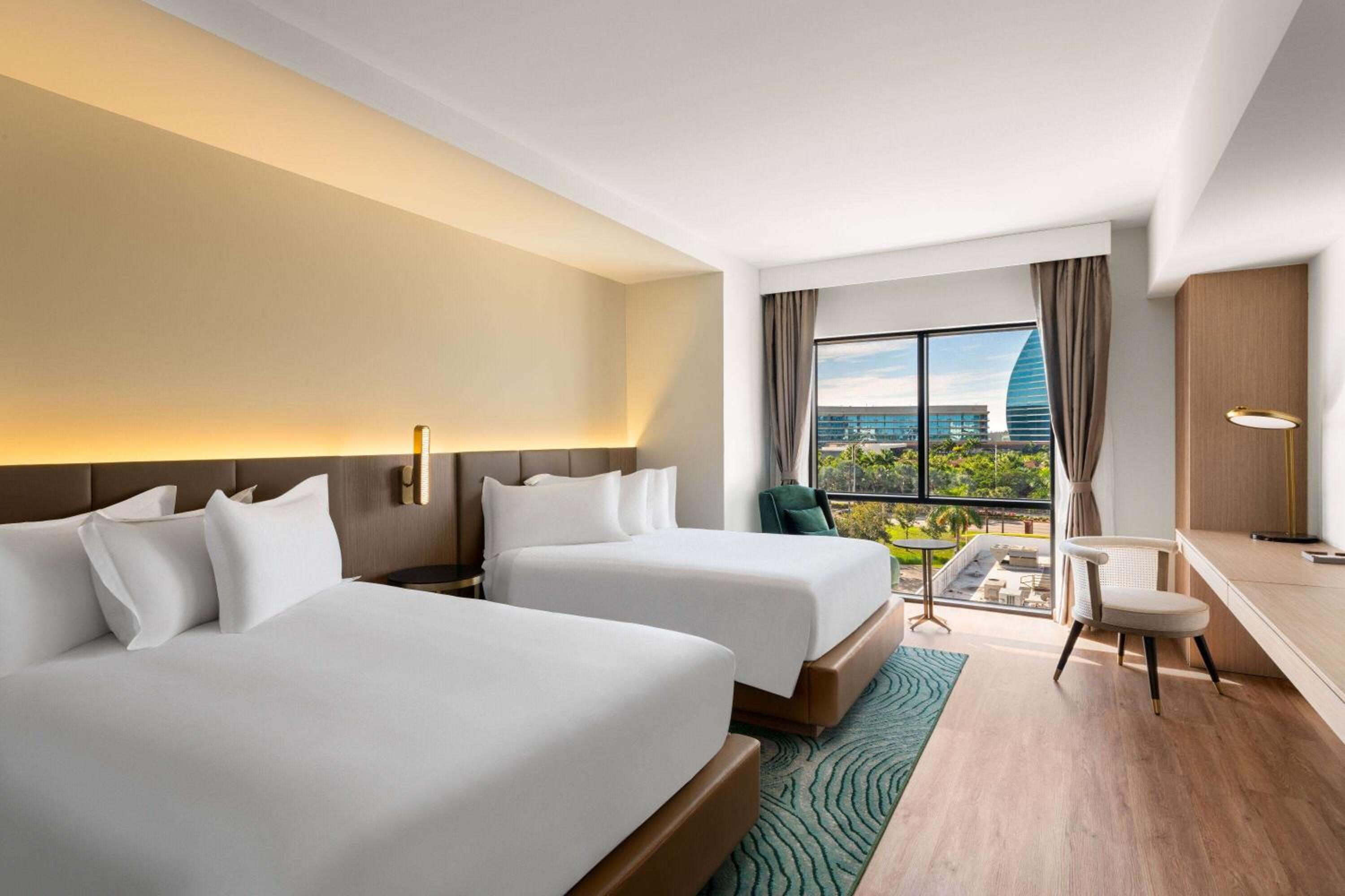 Double Room with Two Double Beds - Hearing Impaired Access/Non-Smoking - Photo 6