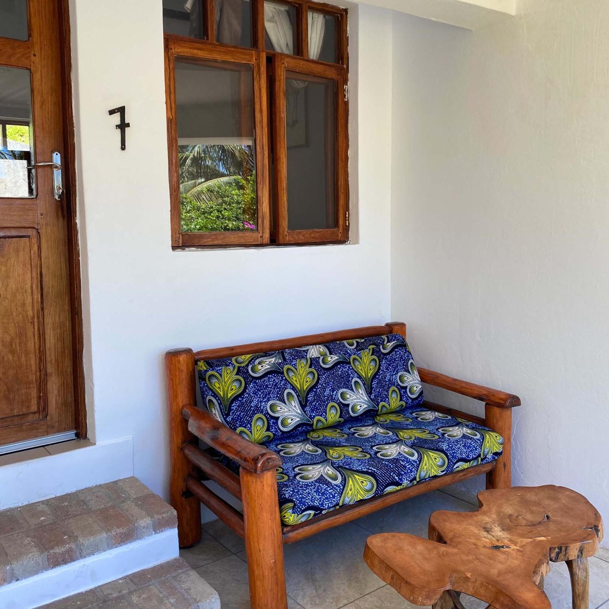 Deluxe Double Room (2 Adults + 1 Child) photo 3