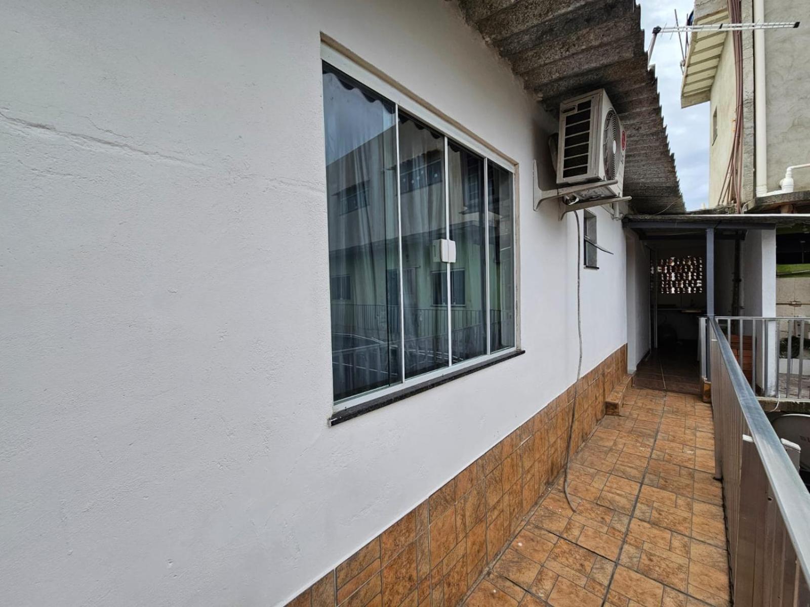 One-Bedroom House photo 3