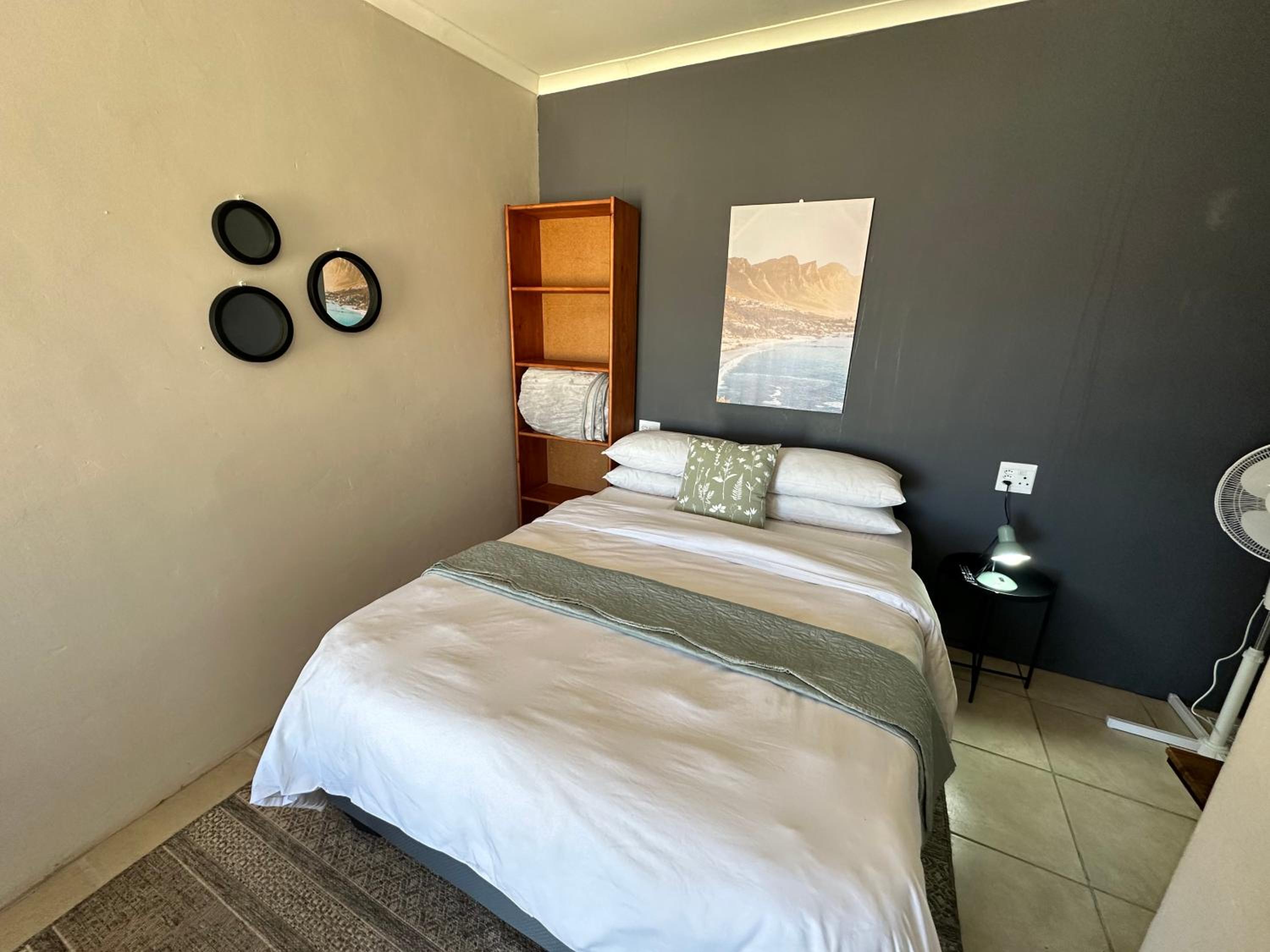 Budget Double Room photo 1