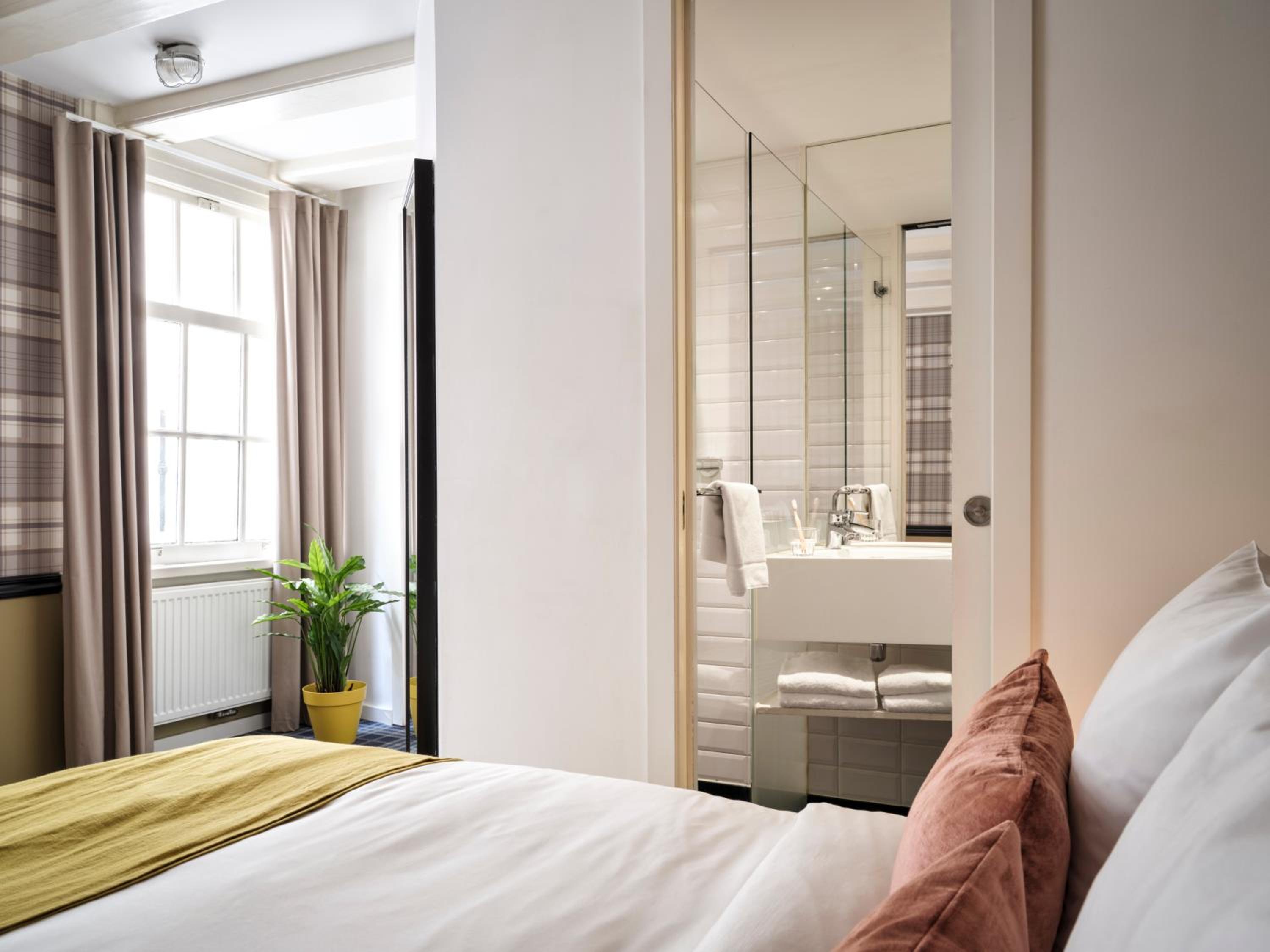 Medium Triple Room photo 2