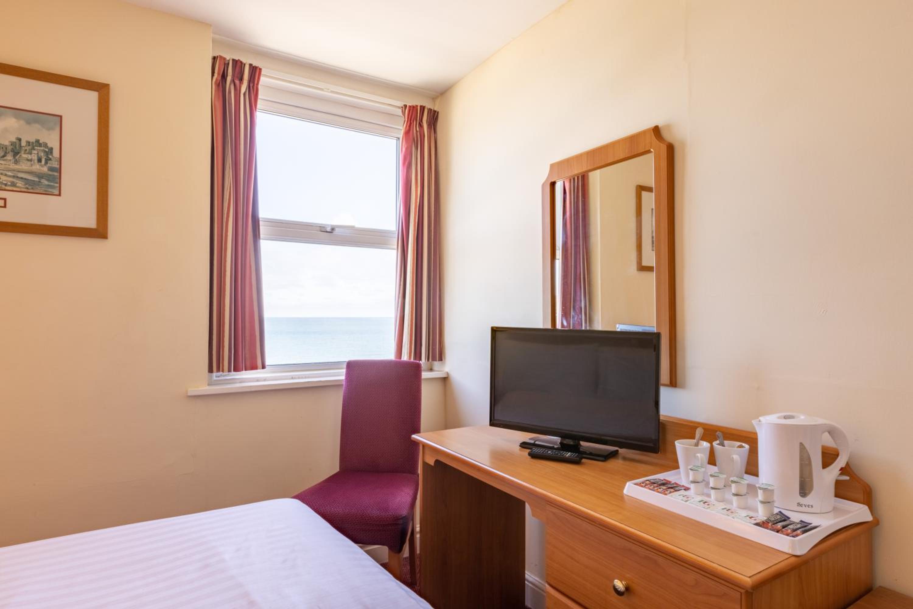 Double Room - Photo 3