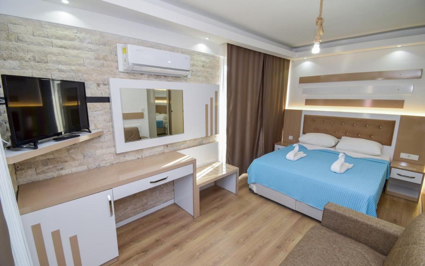 Deluxe Double Room - Photo 5