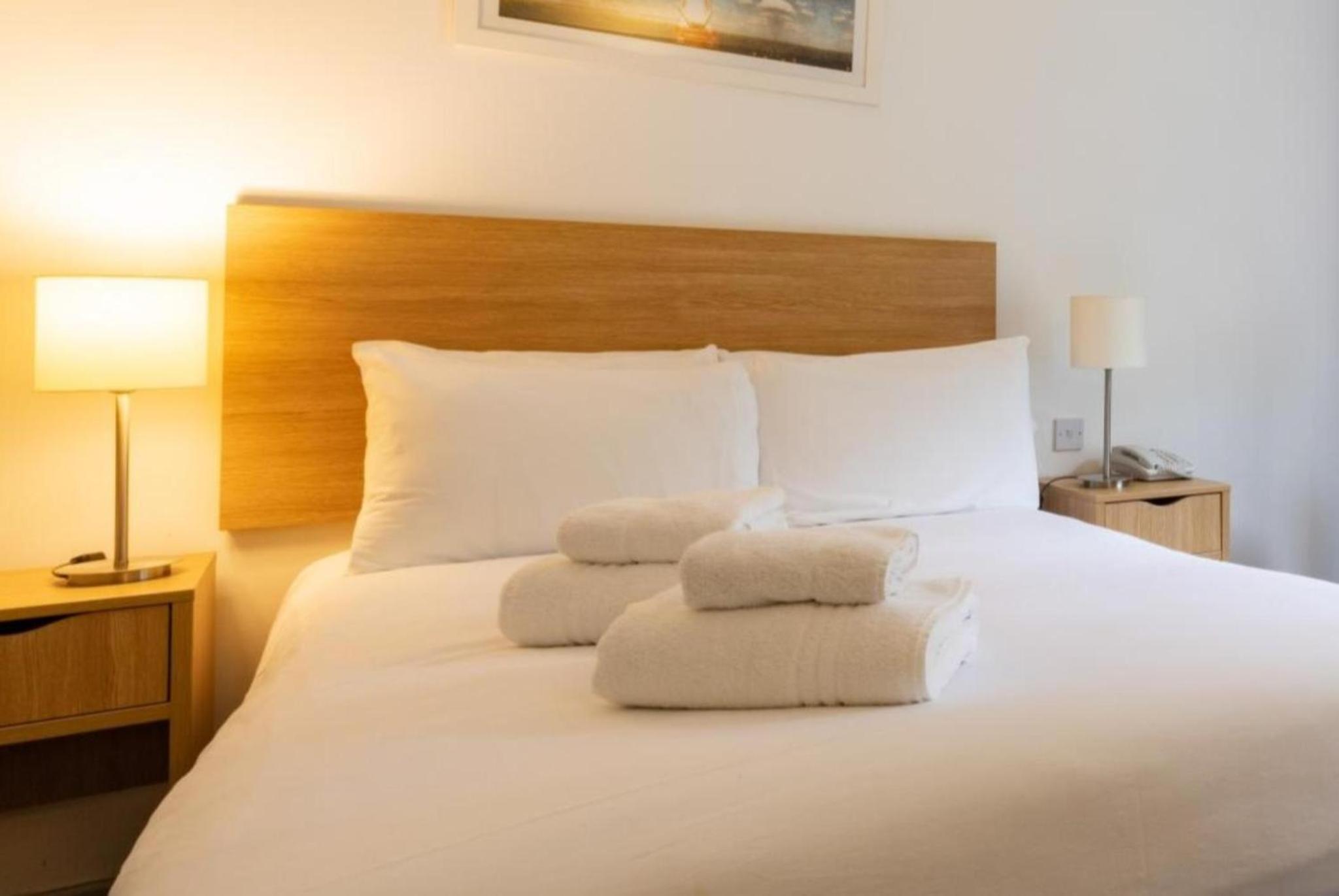 Small Double Room - Photo 1