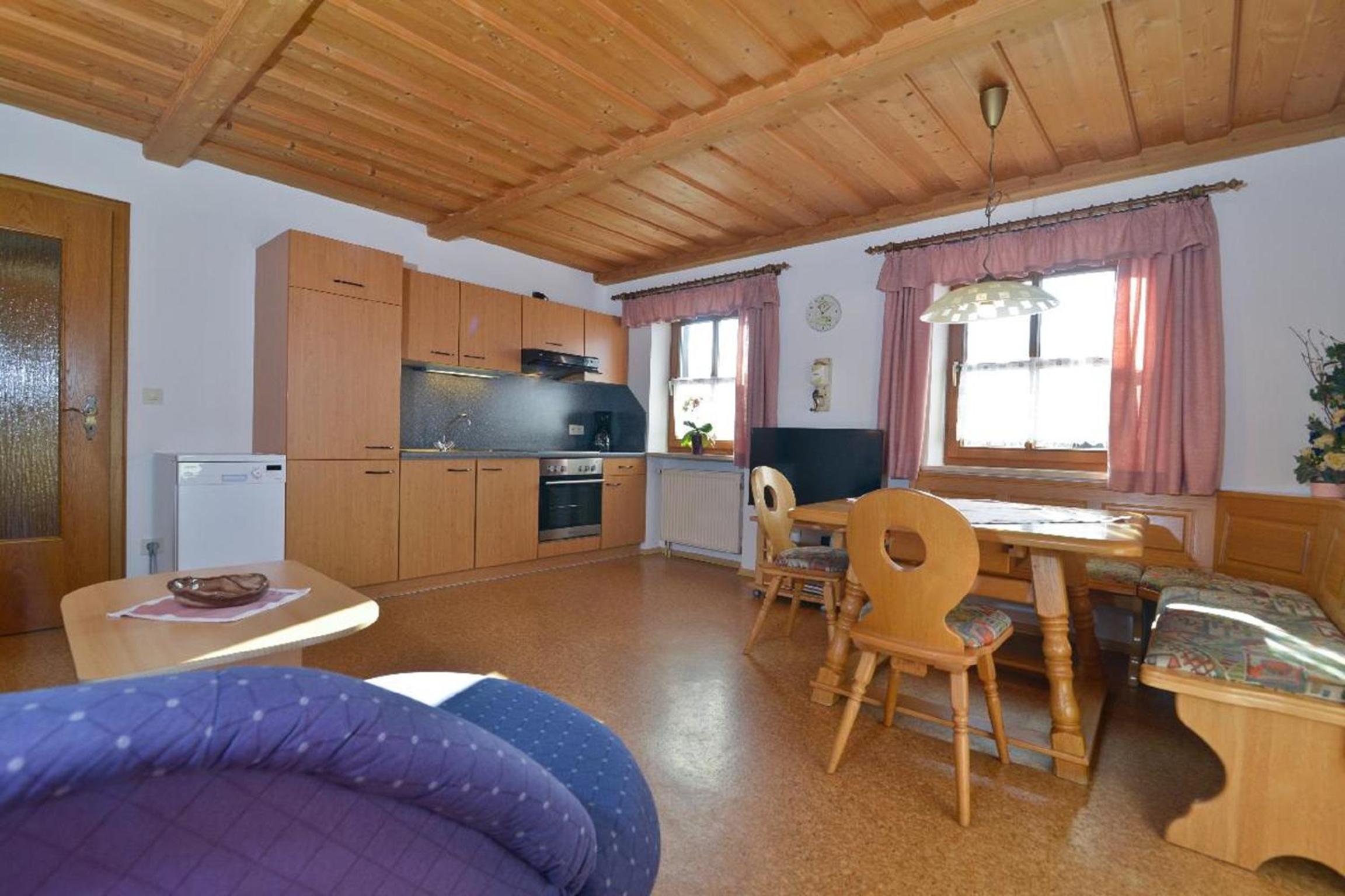 Two-Bedroom Apartment with Terrace photo 3