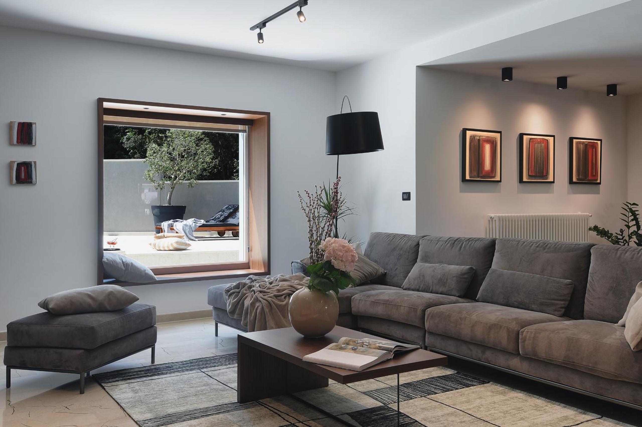 Villa photo 3